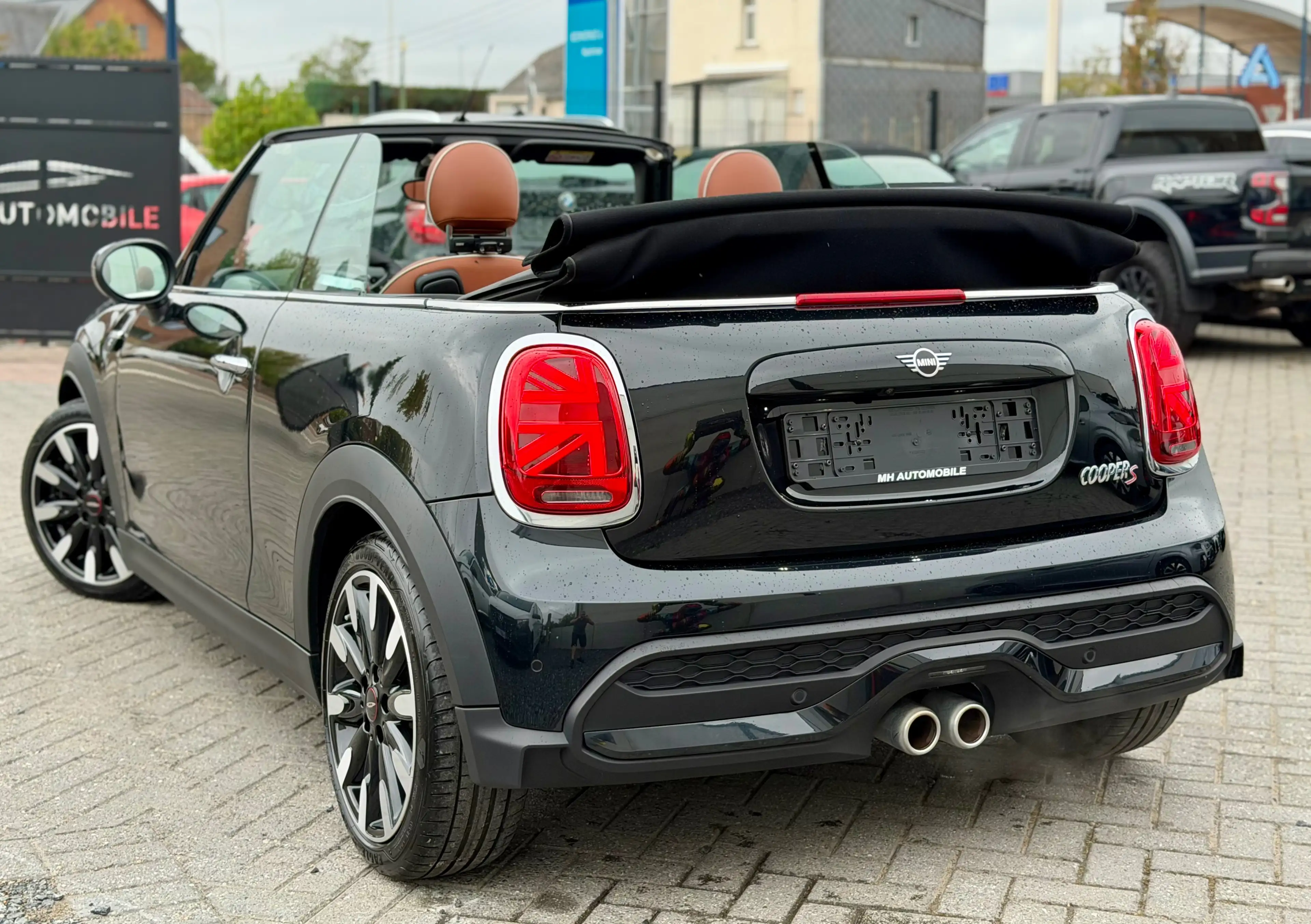MINI Cooper S Cabrio Cabriolet 2.0A — photo 14