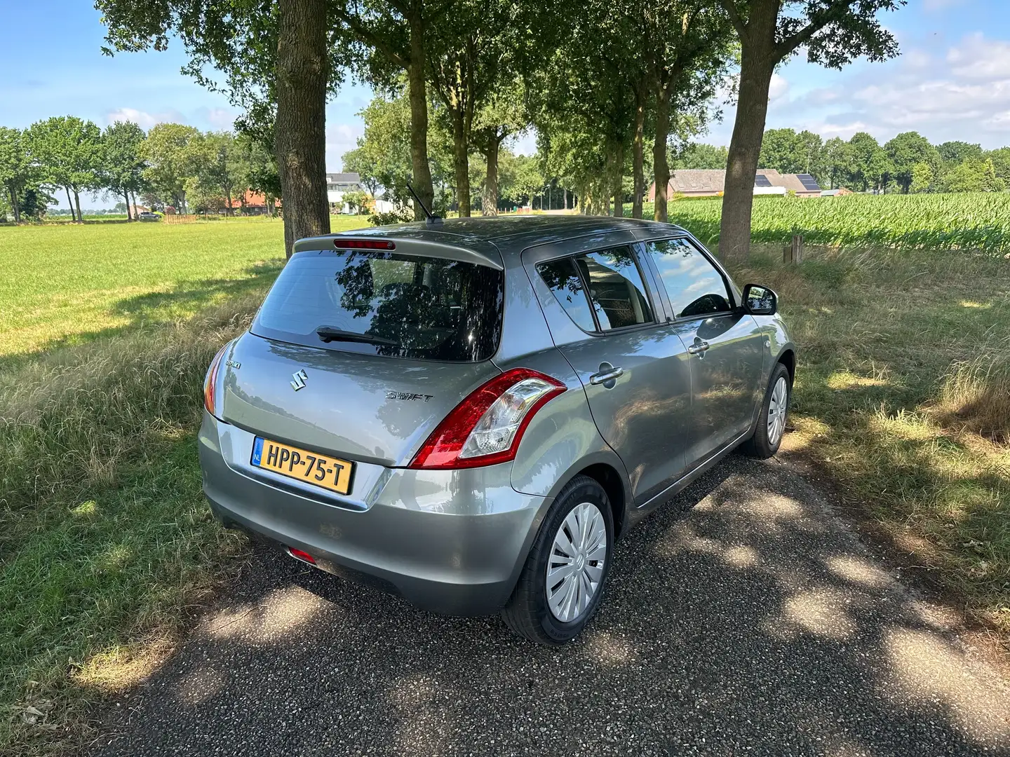 Suzuki Swift 1.2 Bandit EASSS | Airco | Zeer nette staat! Grijs - 2