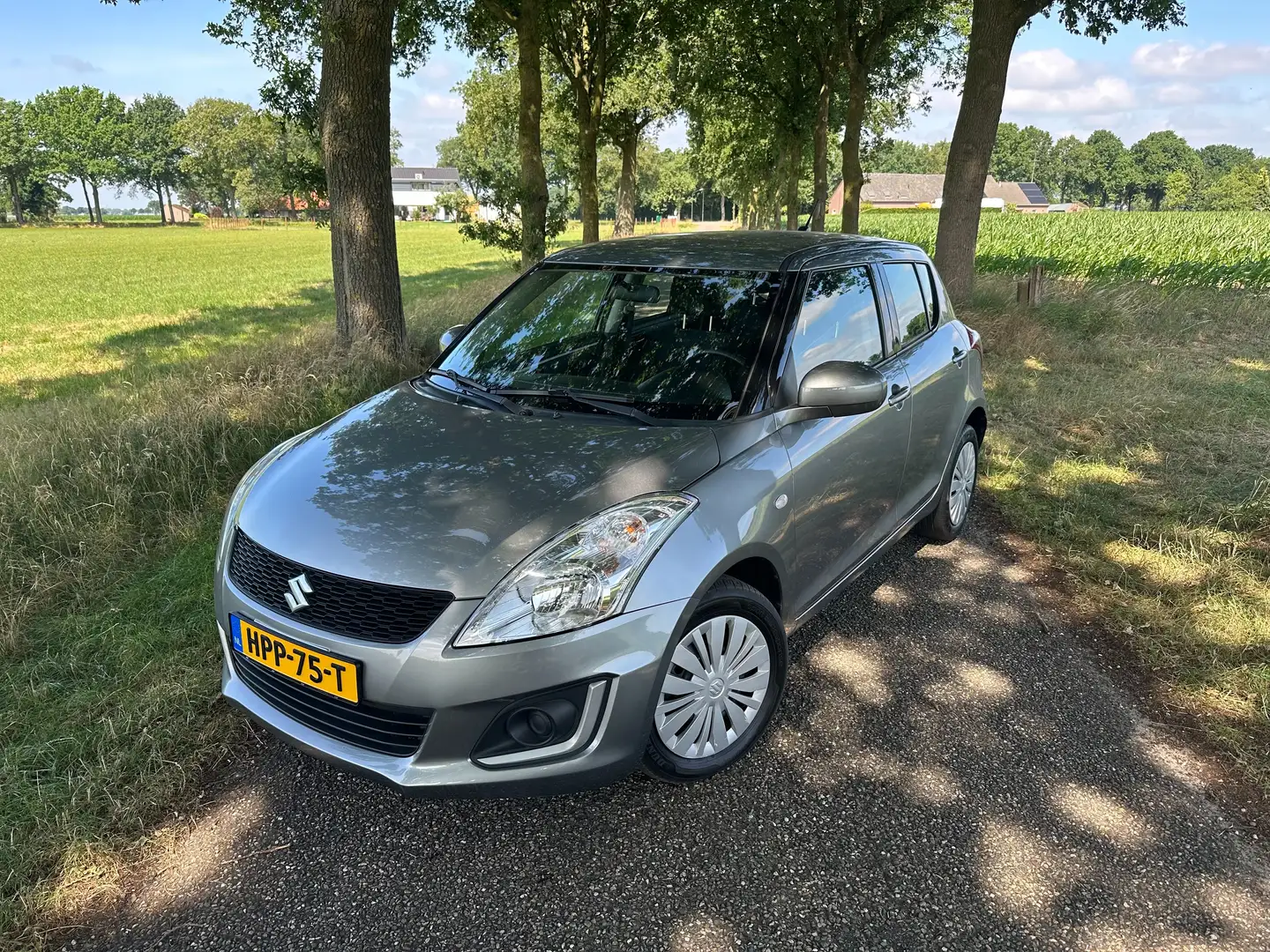 Suzuki Swift 1.2 Bandit EASSS | Airco | Zeer nette staat! Grijs - 1