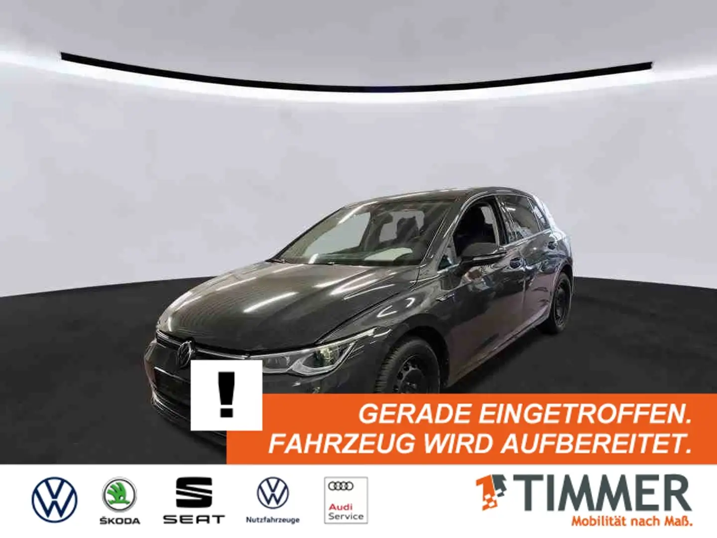Volkswagen Golf VIII 1.5 eTSI DSG STYLE *IQ.LIGHT *18" *RKAM *ACC Grau - 1