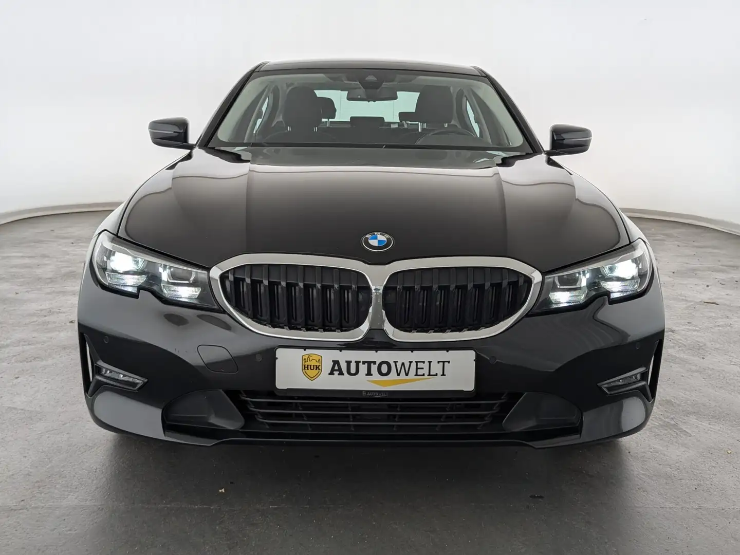 BMW 320 320 d Mild Hybrid Advantage LED+NAVI+SHZ+PDC+ BC Schwarz - 2