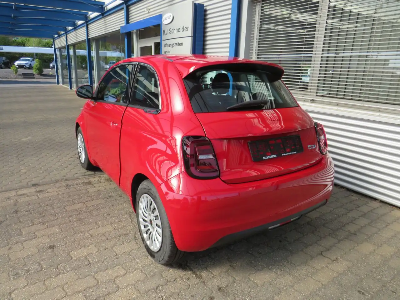 Fiat 500 E Red 42kWh Navi DAB Fahrer-Assistenzsysteme, миниатюра 6