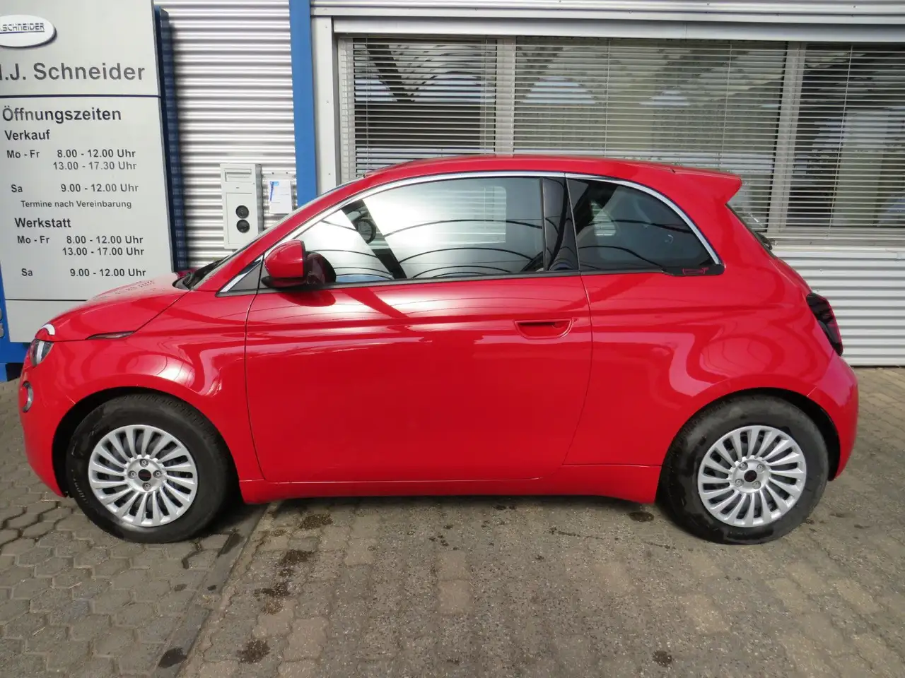 Fiat 500 E Red 42kWh Navi DAB Fahrer-Assistenzsysteme, миниатюра 5