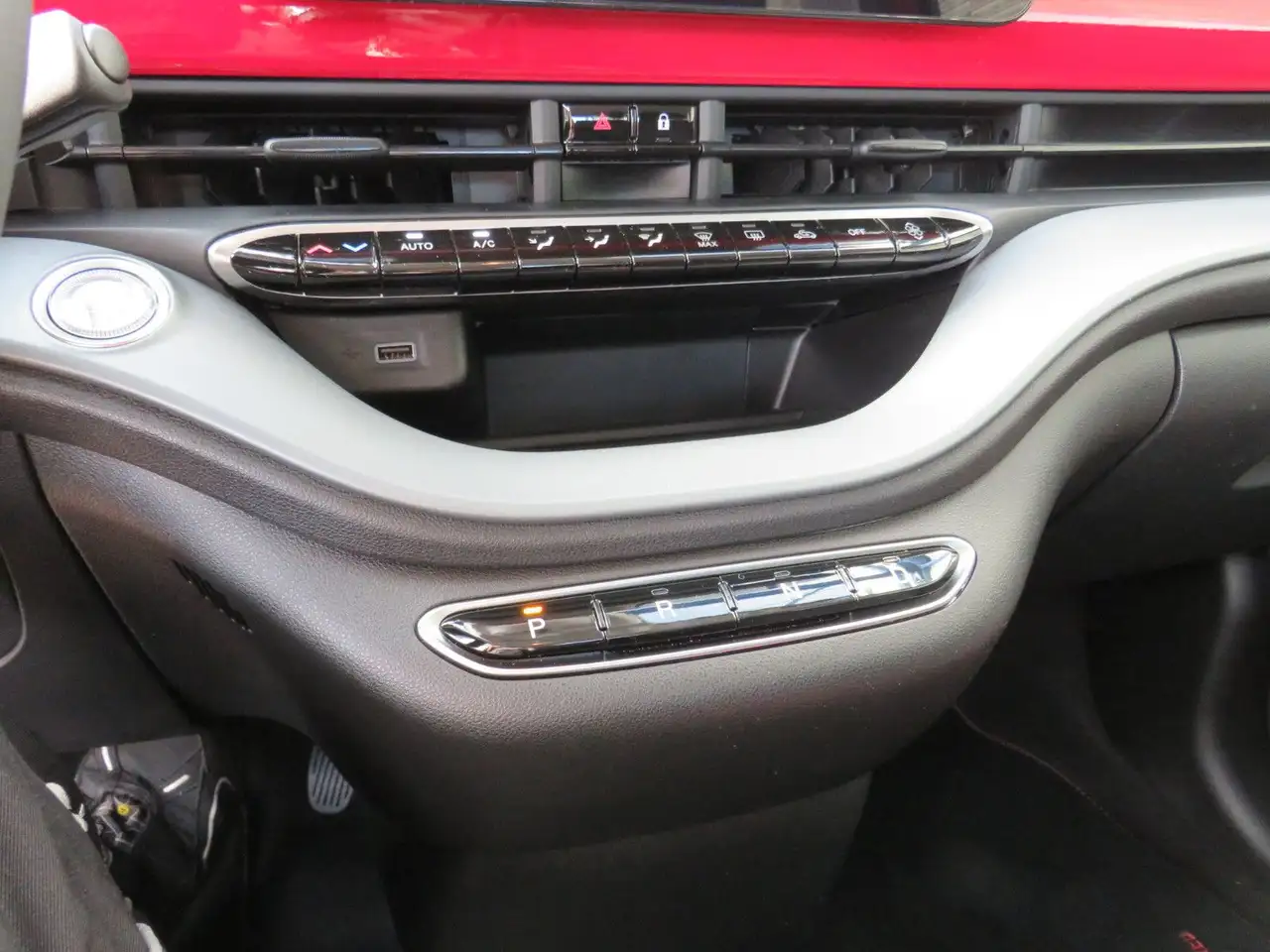 Fiat 500 E Red 42kWh Navi DAB Fahrer-Assistenzsysteme, миниатюра 15