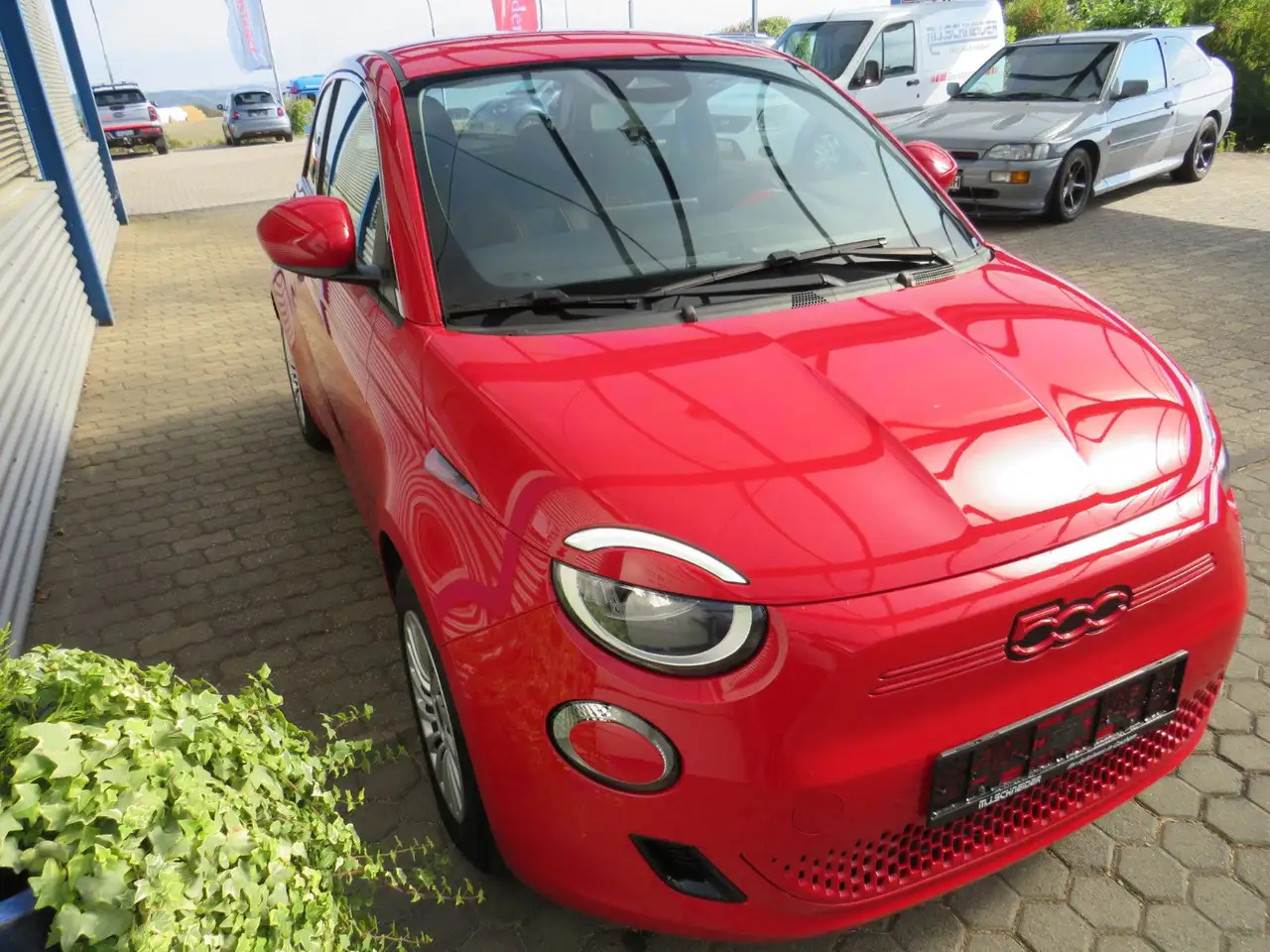Fiat 500 E Red 42kWh Navi DAB Fahrer-Assistenzsysteme, миниатюра 3