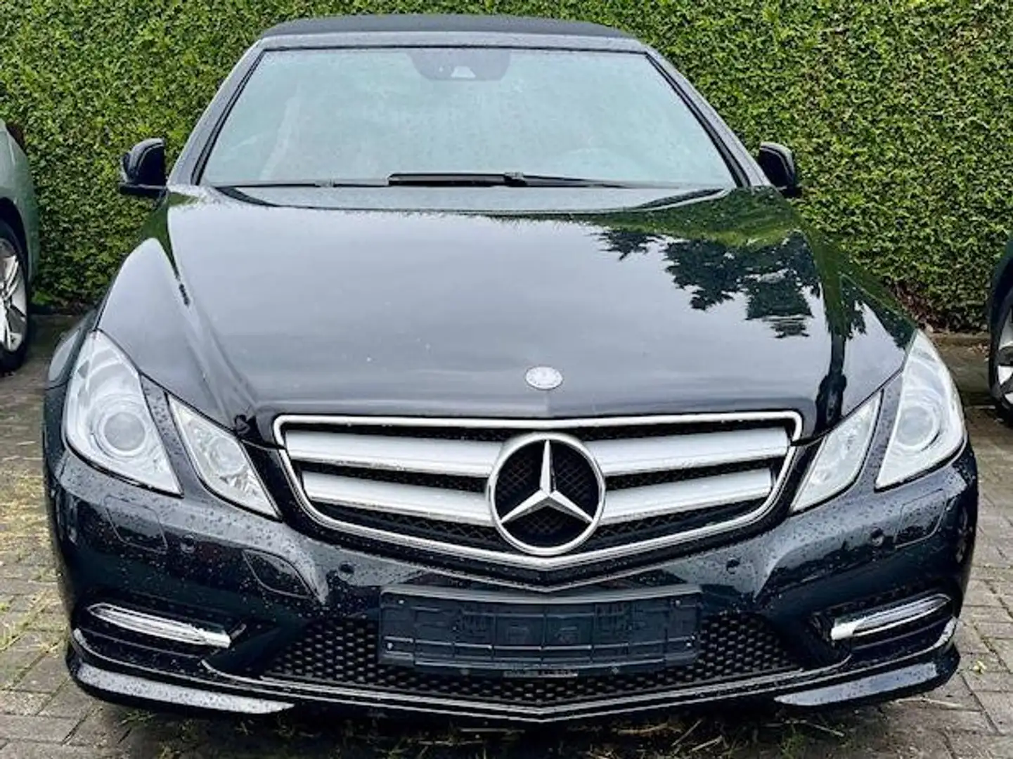Mercedes-Benz E 200 E 200 CGI BlueEfficiency (207.448) Noir - 2