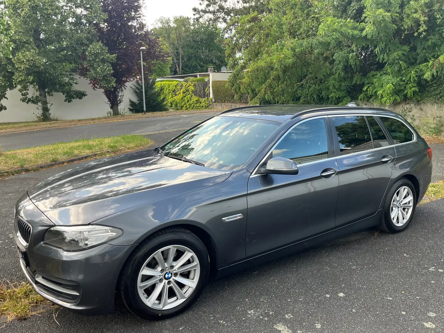 BMW 520 520d Touring Серый - 2