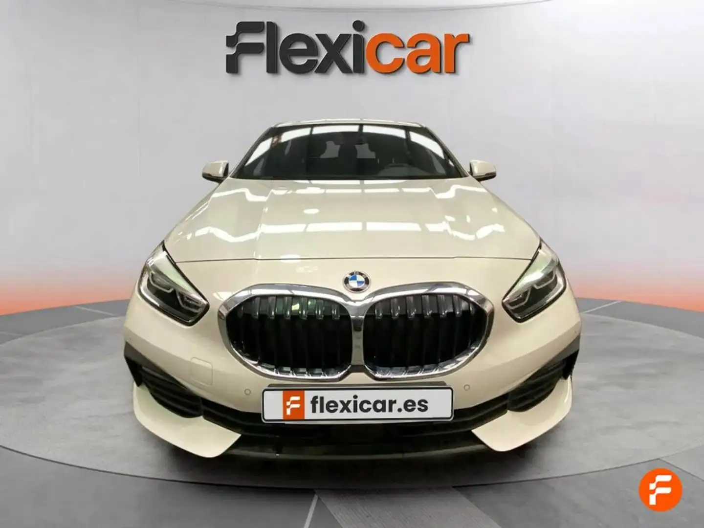 BMW 118 118d Amarillo - 2