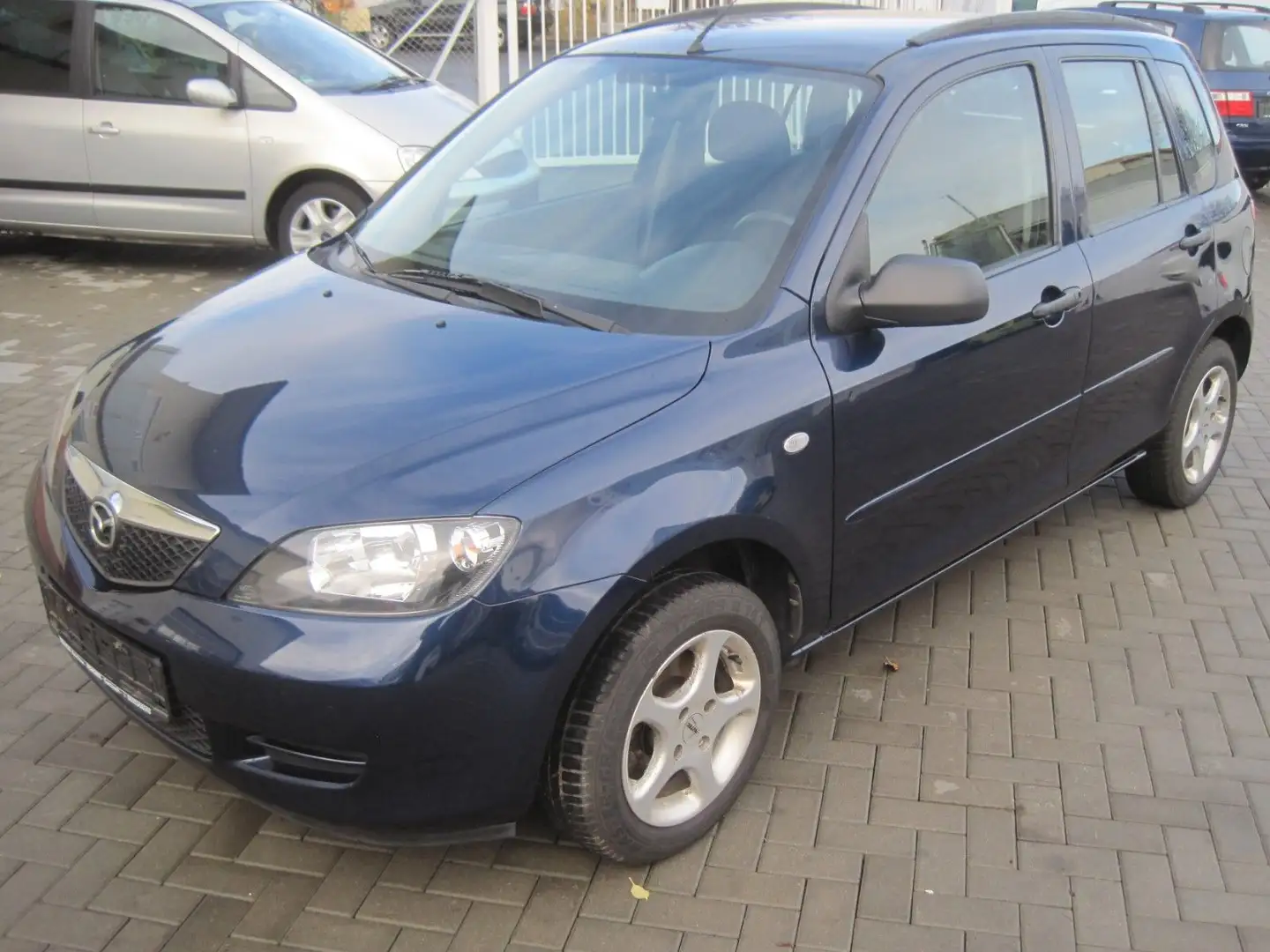 Mazda 2 1.4 Active *2 Stück* Silber - 2