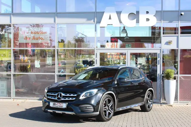 Mercedes-Benz GLA 180 AMG Line Harman/Kardon 19 Zoll Business