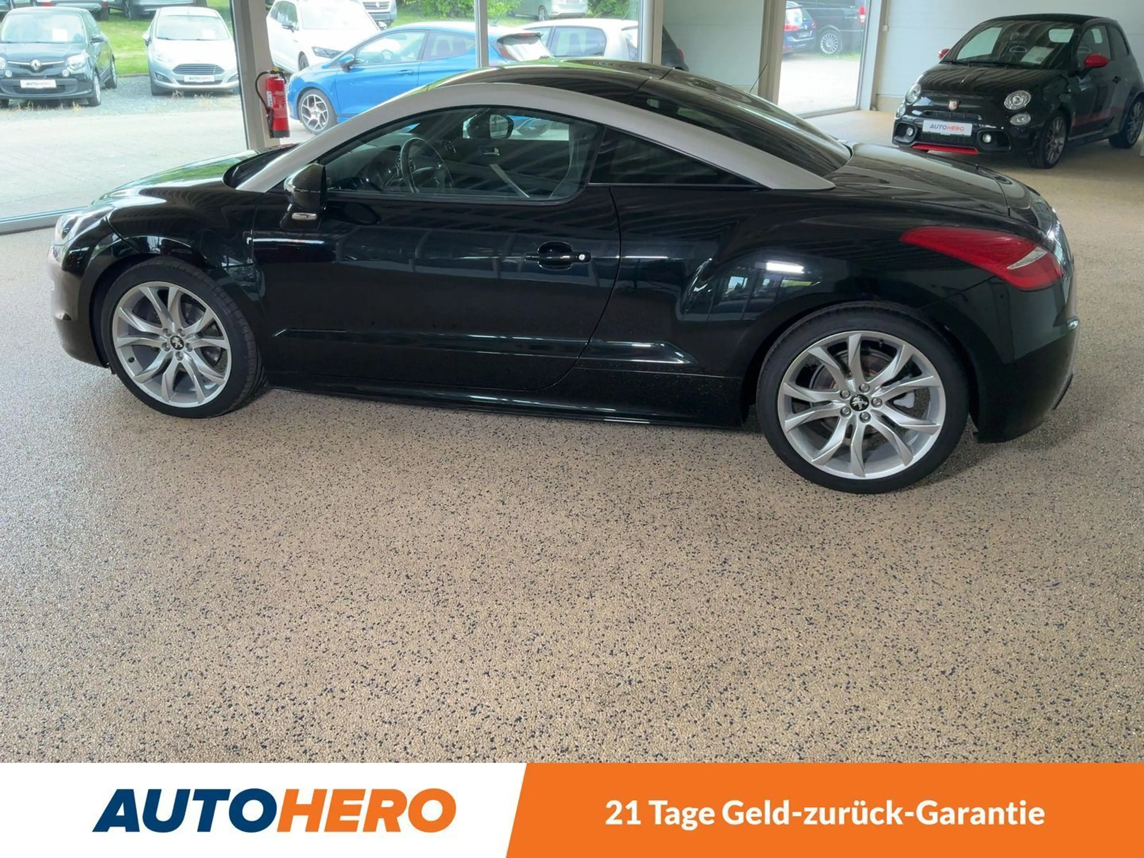 Peugeot RCZ 1.6 Turbo Basis *NAVI*BI-XENON*TEMPO*PDC*SHZ* — photo 3