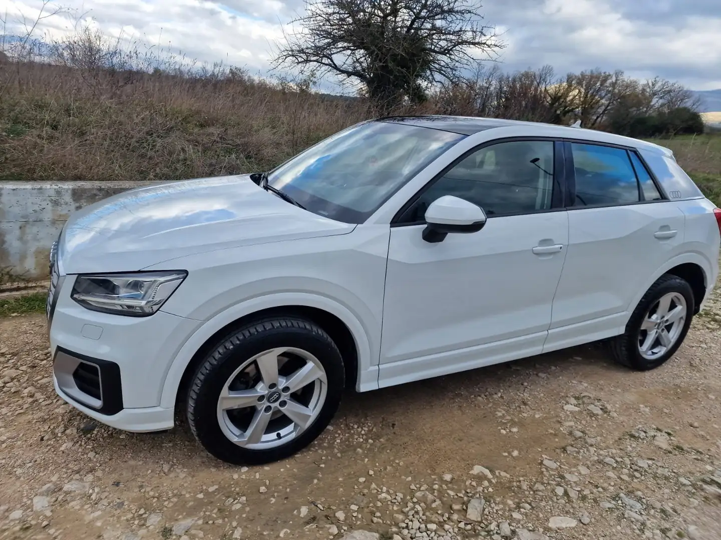 Audi Q2 SPORT 2.0 TDI 4X4 2018 TETTO PANORAMICO APRIBILE Weiß - 1