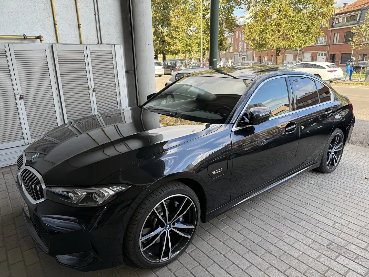 BMW Active Hybrid 3 BMW PHEV 320e Zwart - 1