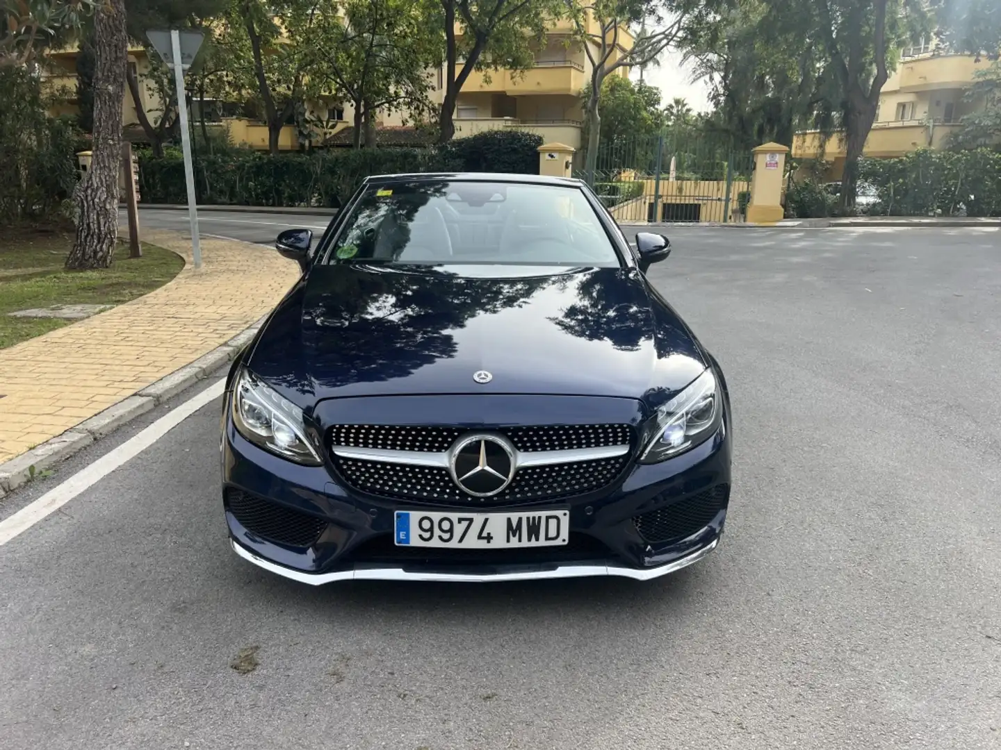 Mercedes-Benz C 220 Cabrio 220d 4Matic 9G-Tronic Azul - 2