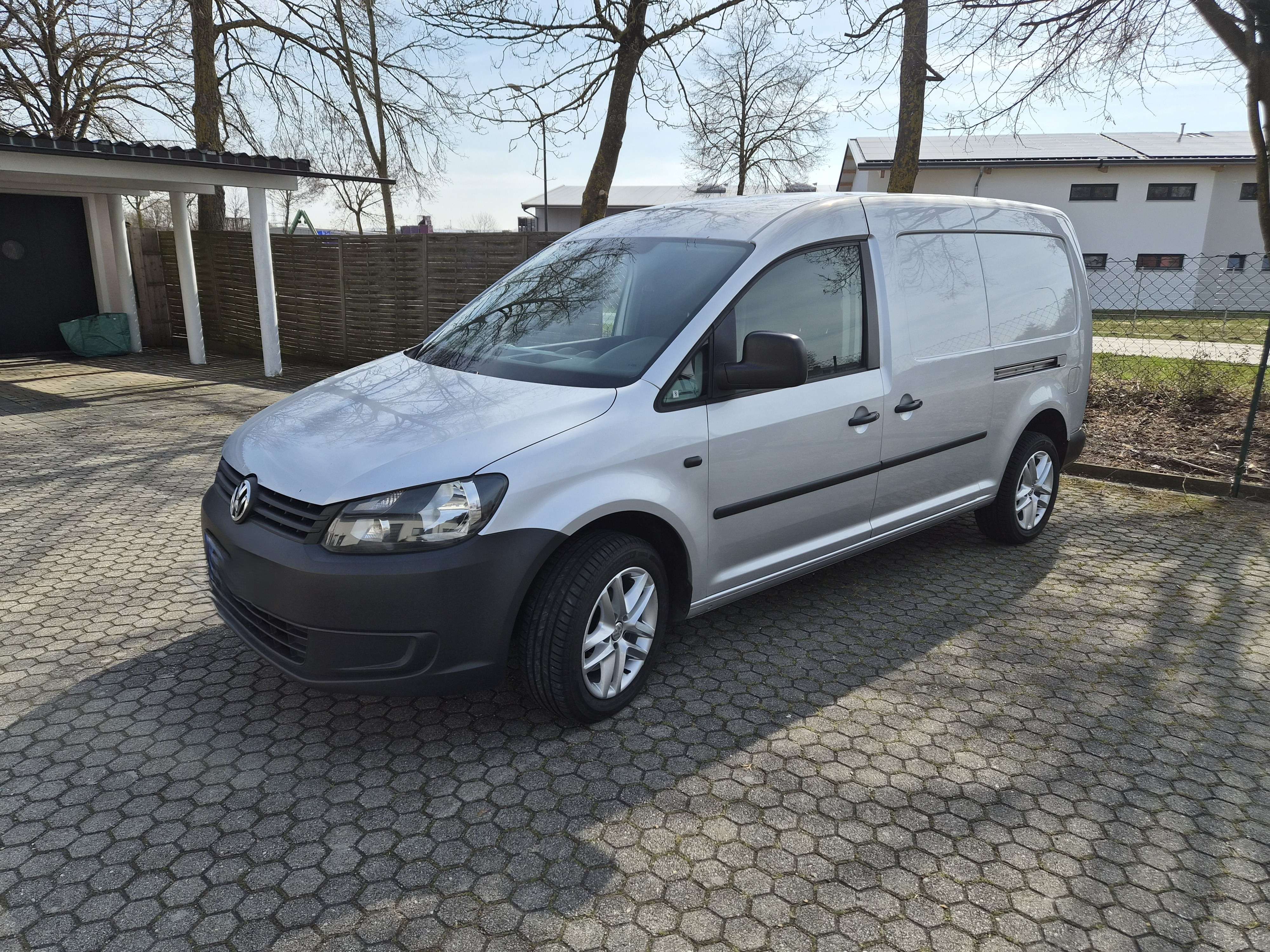 Second hand Volkswagen Caddy 2.0