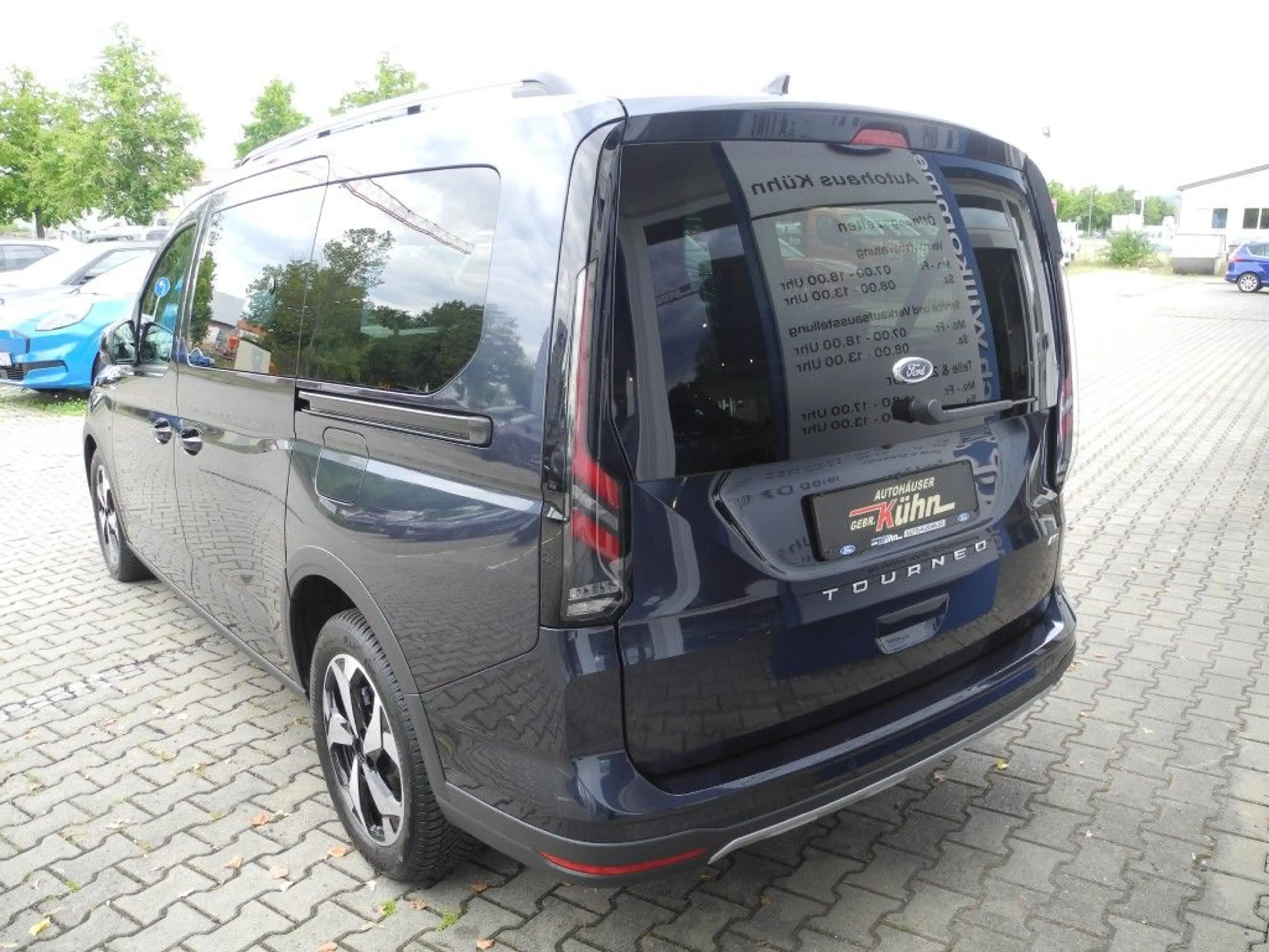 Ford Tourneo Connect 4x4 ACTIVE - Standh., AHK, Allw., Panor., Sitzh. — photo 4