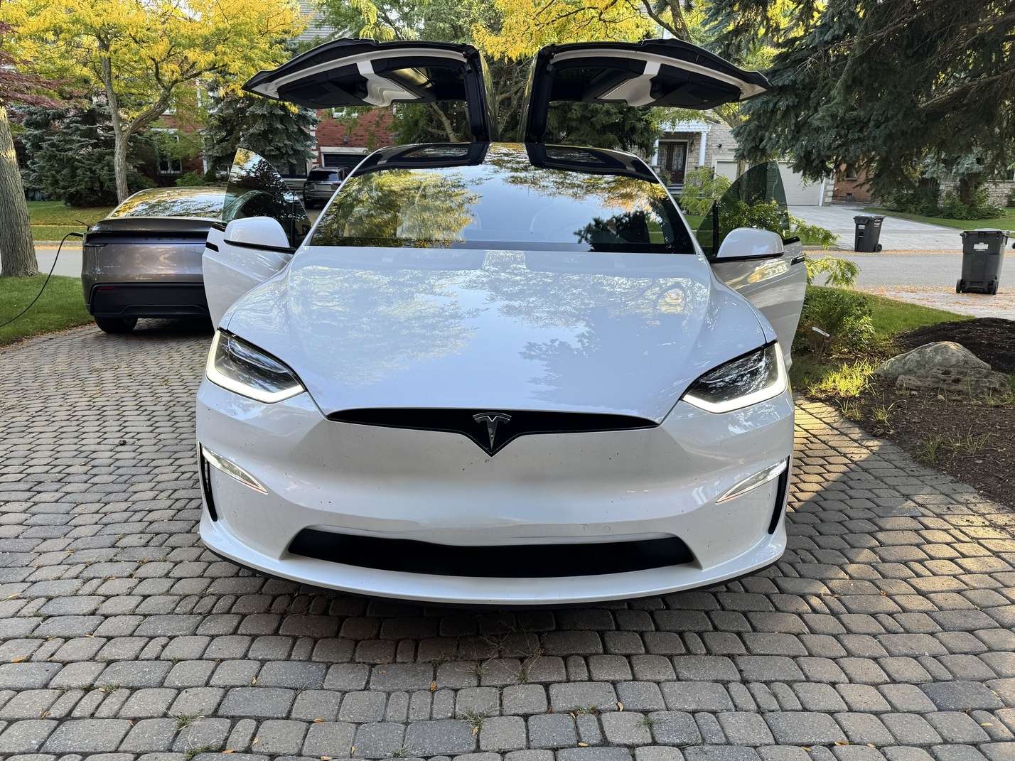 2022 Tesla Model X AWD