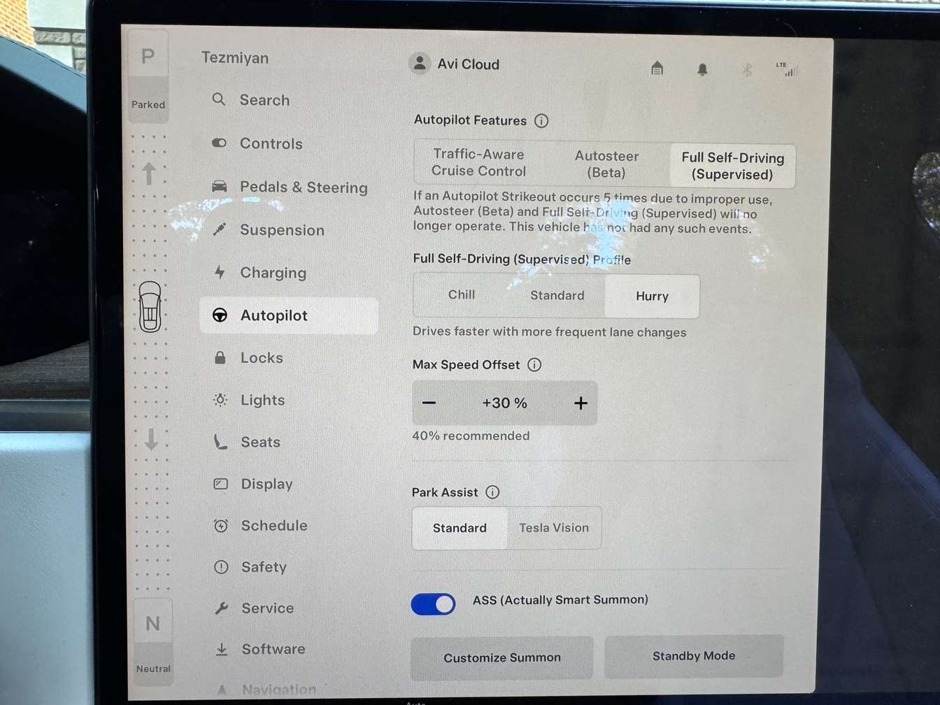 2022 Tesla Model X AWD thumb 9