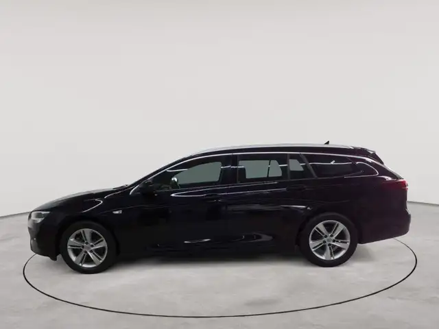 Opel Insignia view 6