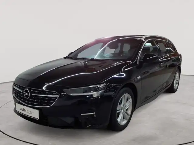 Opel Insignia view 2