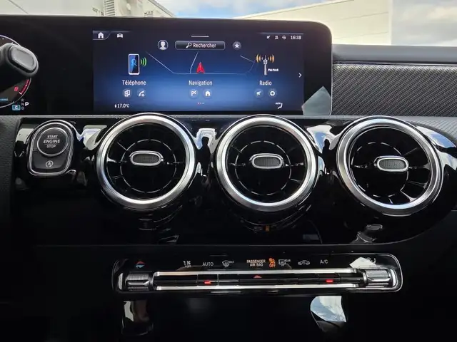 Mercedes-Benz A-Class view 12