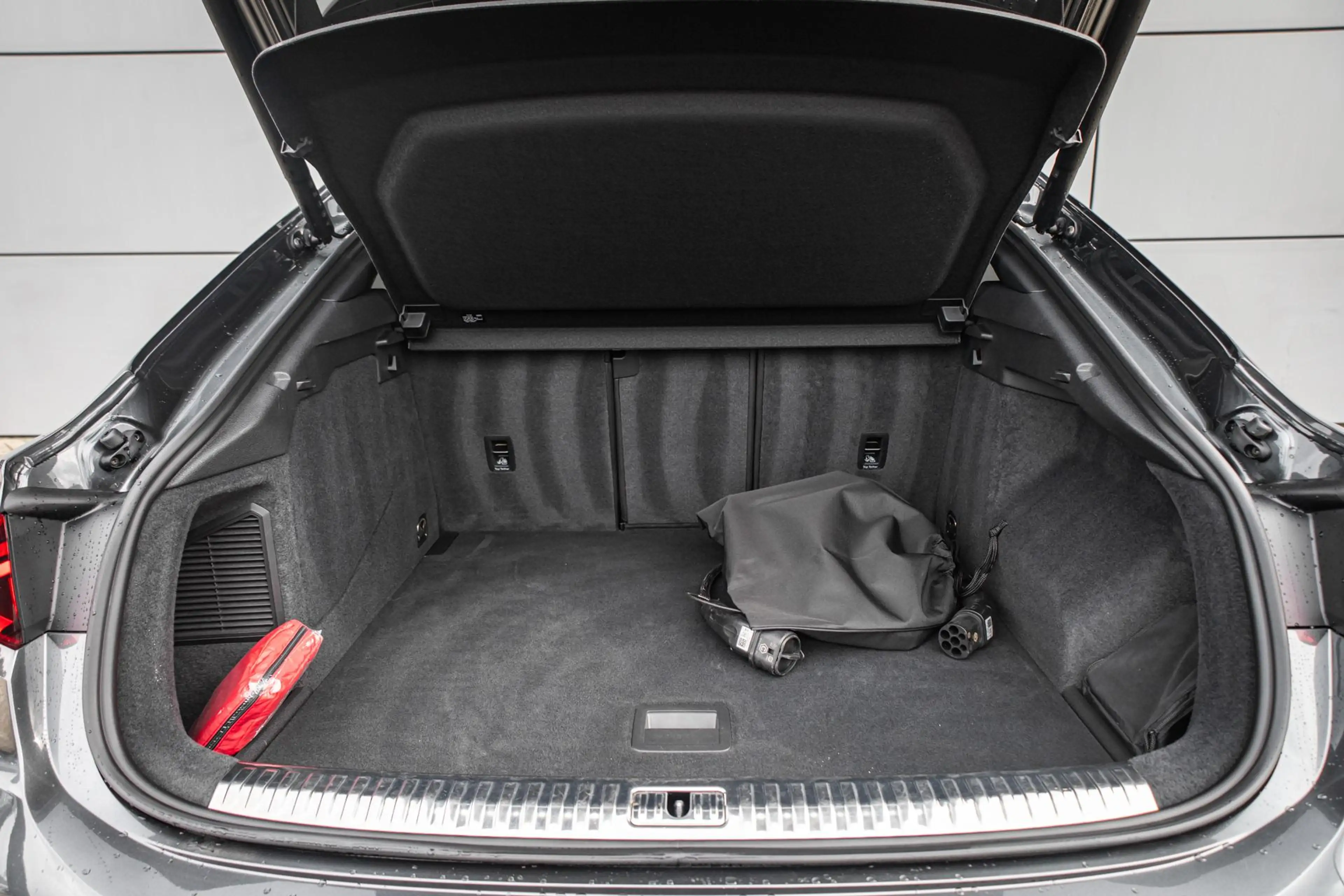 Audi Q3 Sportback 45 TFSIe 245pk PHEV S Edition | 20" LMV — photo 14