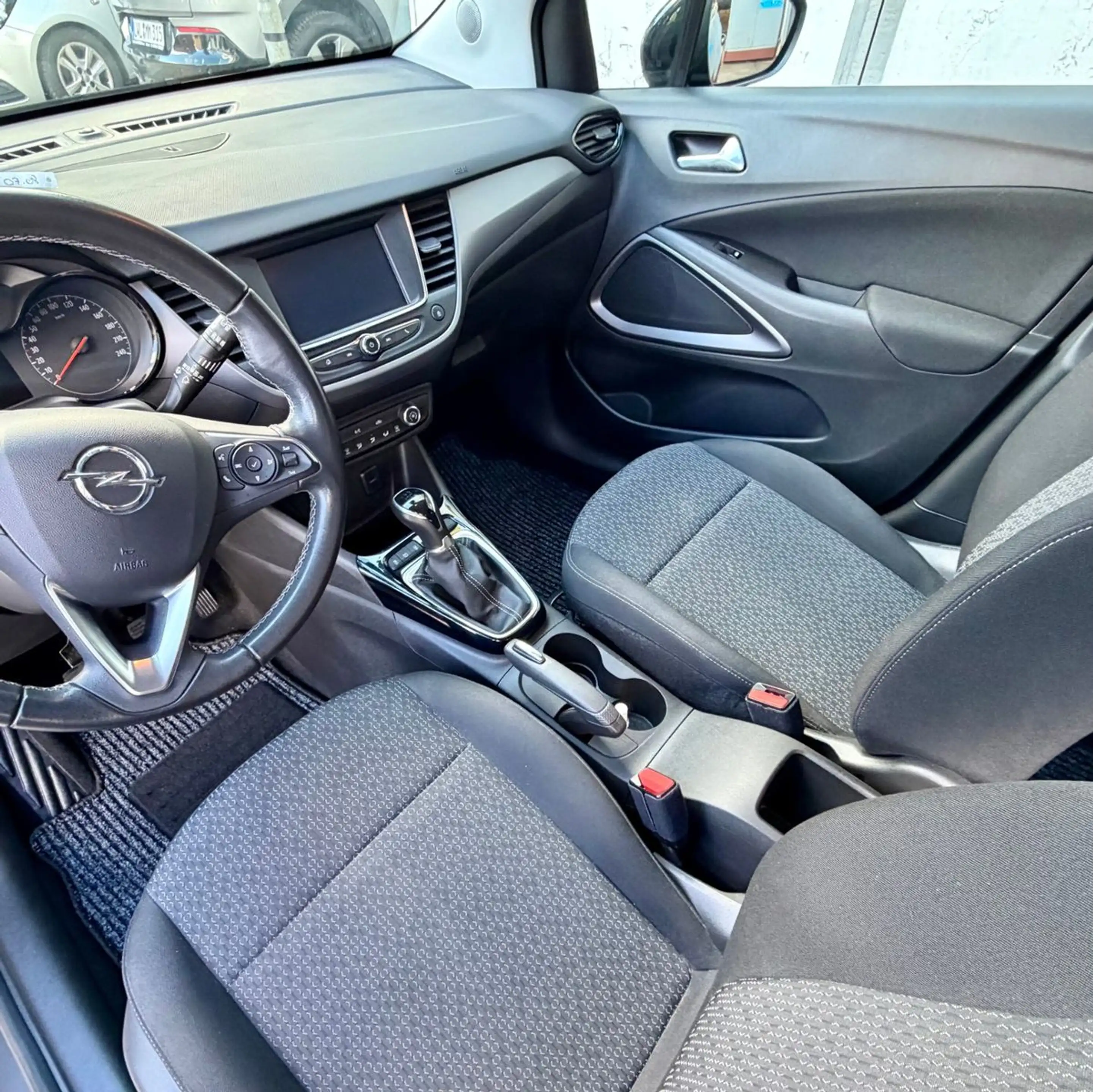 Opel Crossland X Crossland Edition — photo 8