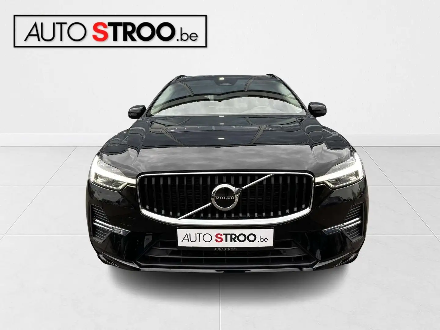 Volvo XC60 B4 aut. Recharge Core Schwarz - 2