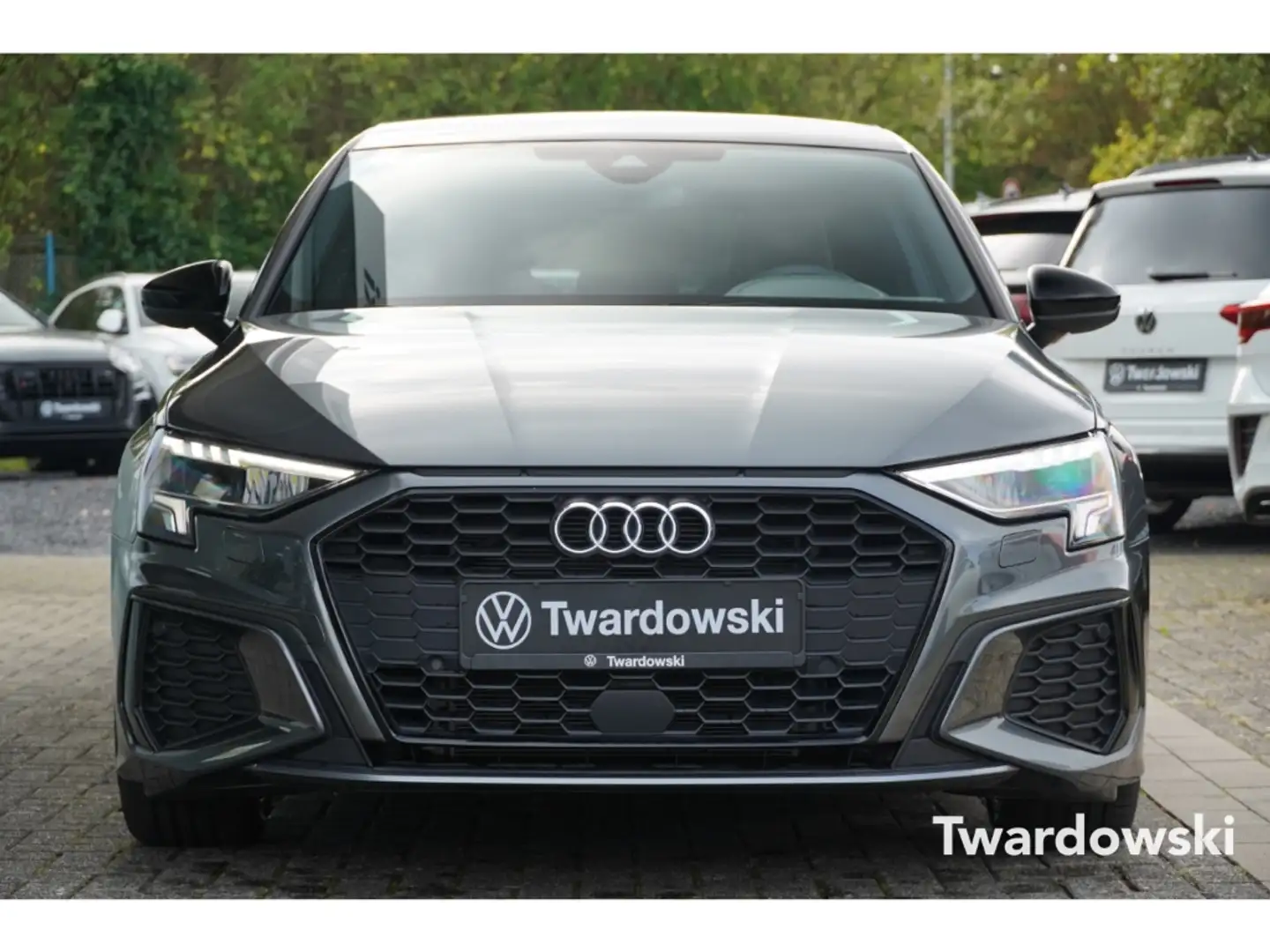 Audi A3 Sportback S line DYNAMIK Pano ACC Business Gris - 2