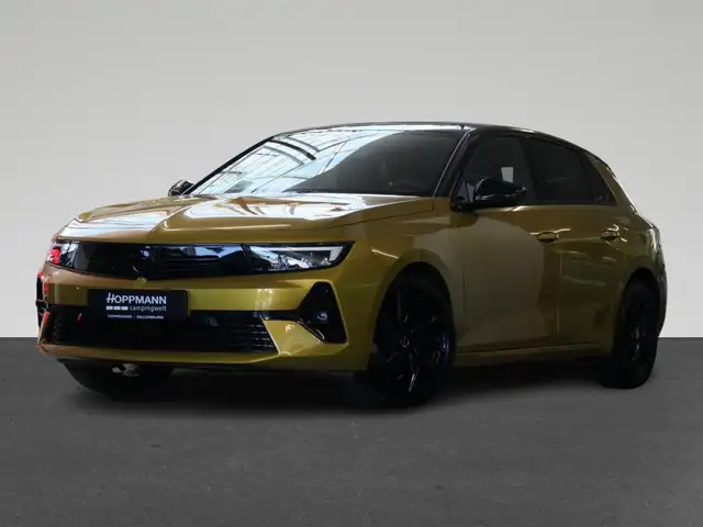 Opel Astra view 2