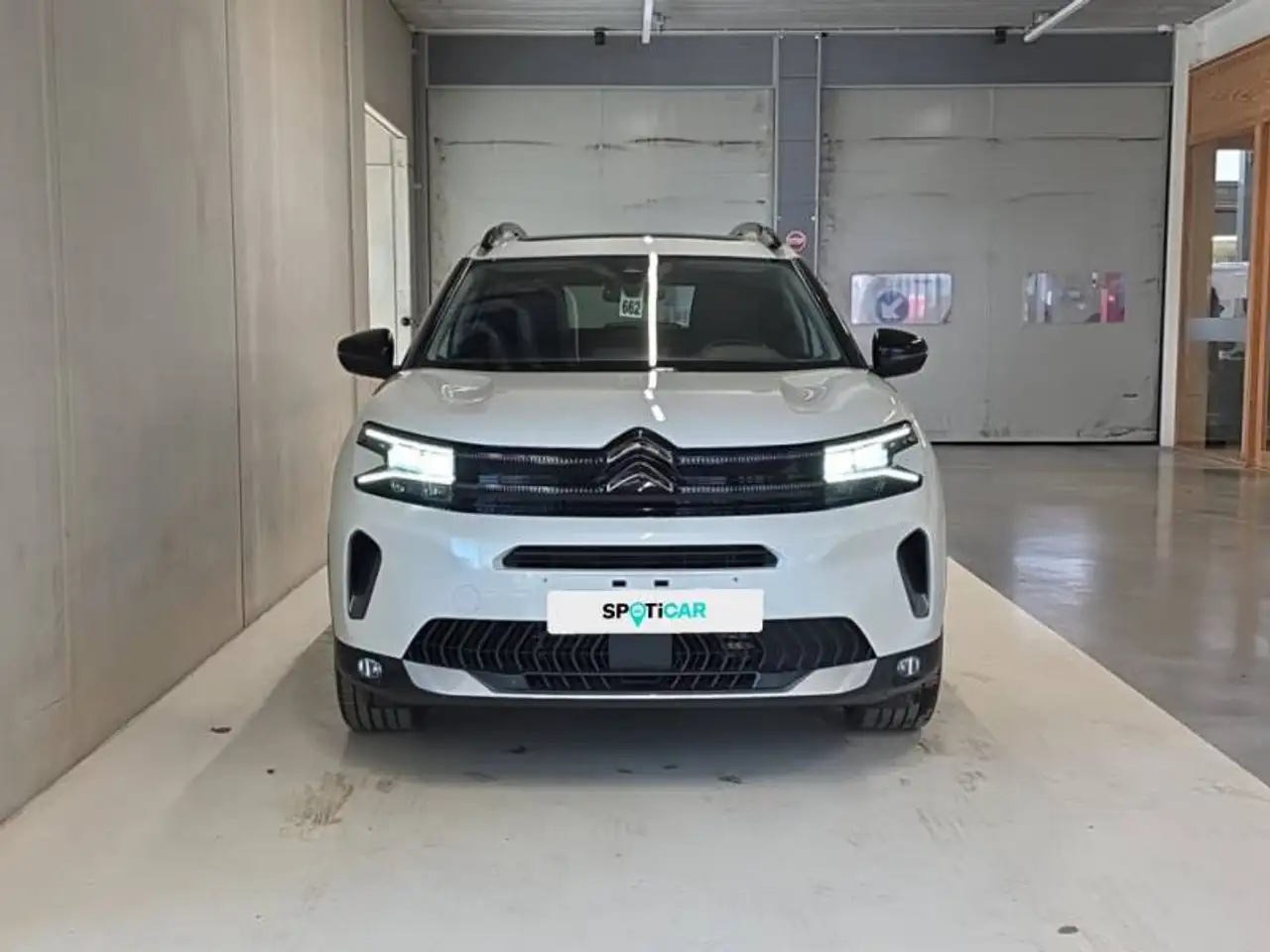 Citroen C5 Aircross 1 1.6 Plug-in Hybrid 225 e-EAT8 Shine 2