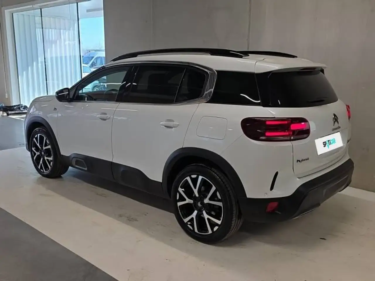Citroen C5 Aircross 1 1.6 Plug-in Hybrid 225 e-EAT8 Shine 7
