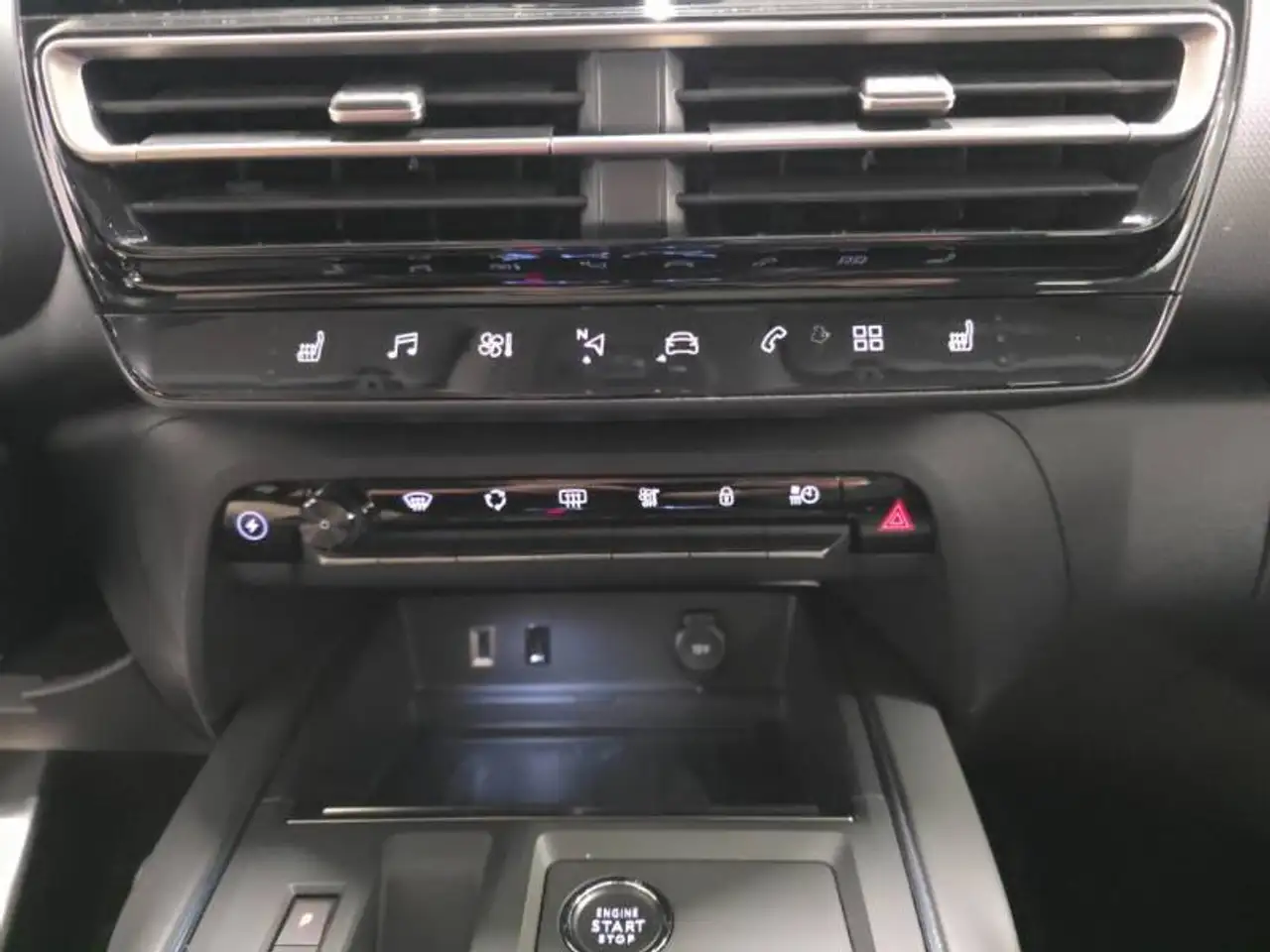 Citroen C5 Aircross 1 1.6 Plug-in Hybrid 225 e-EAT8 Shine 20