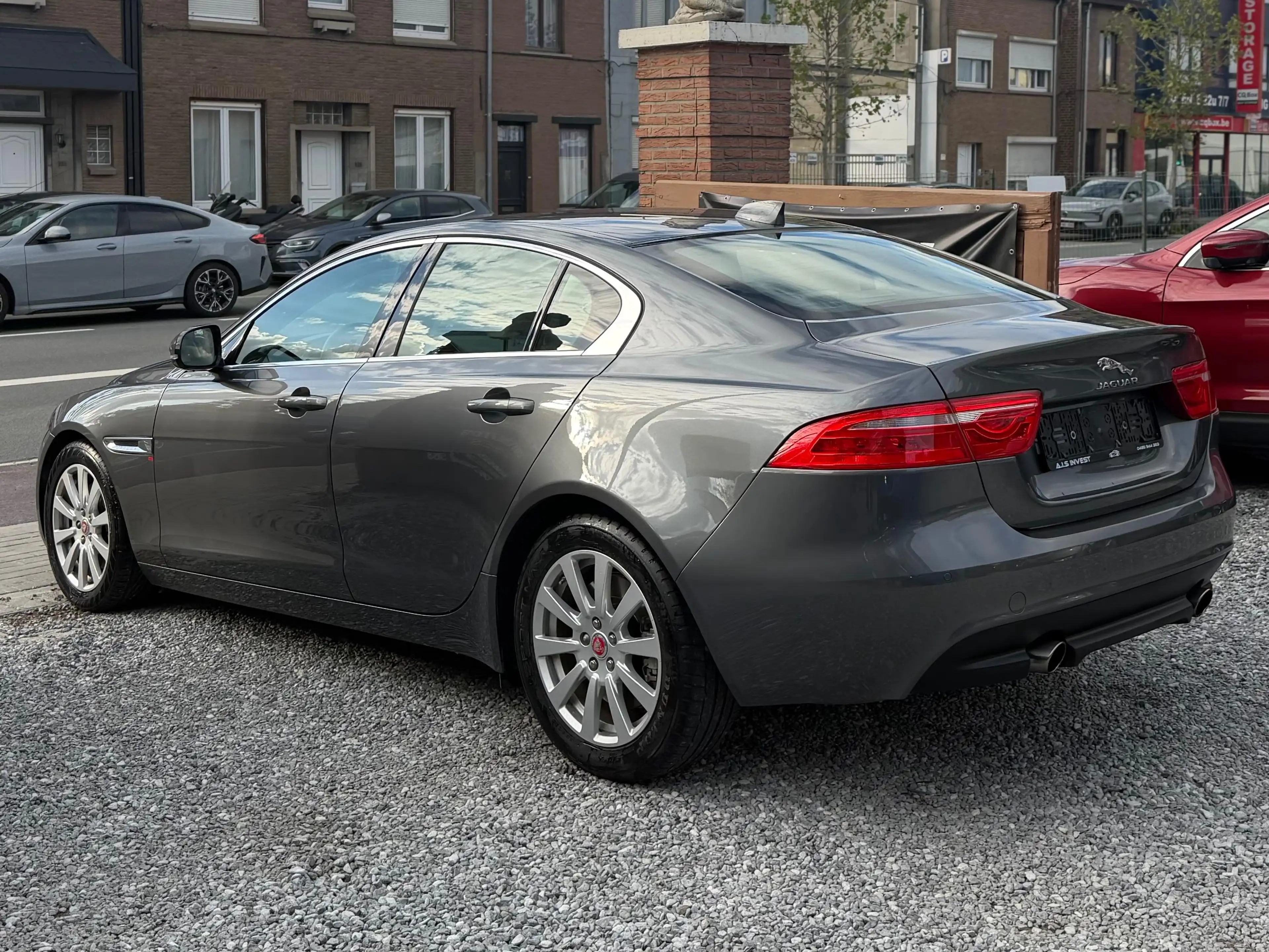 Jaguar XE XE 2.0 T Business Edition Prestige — photo 4