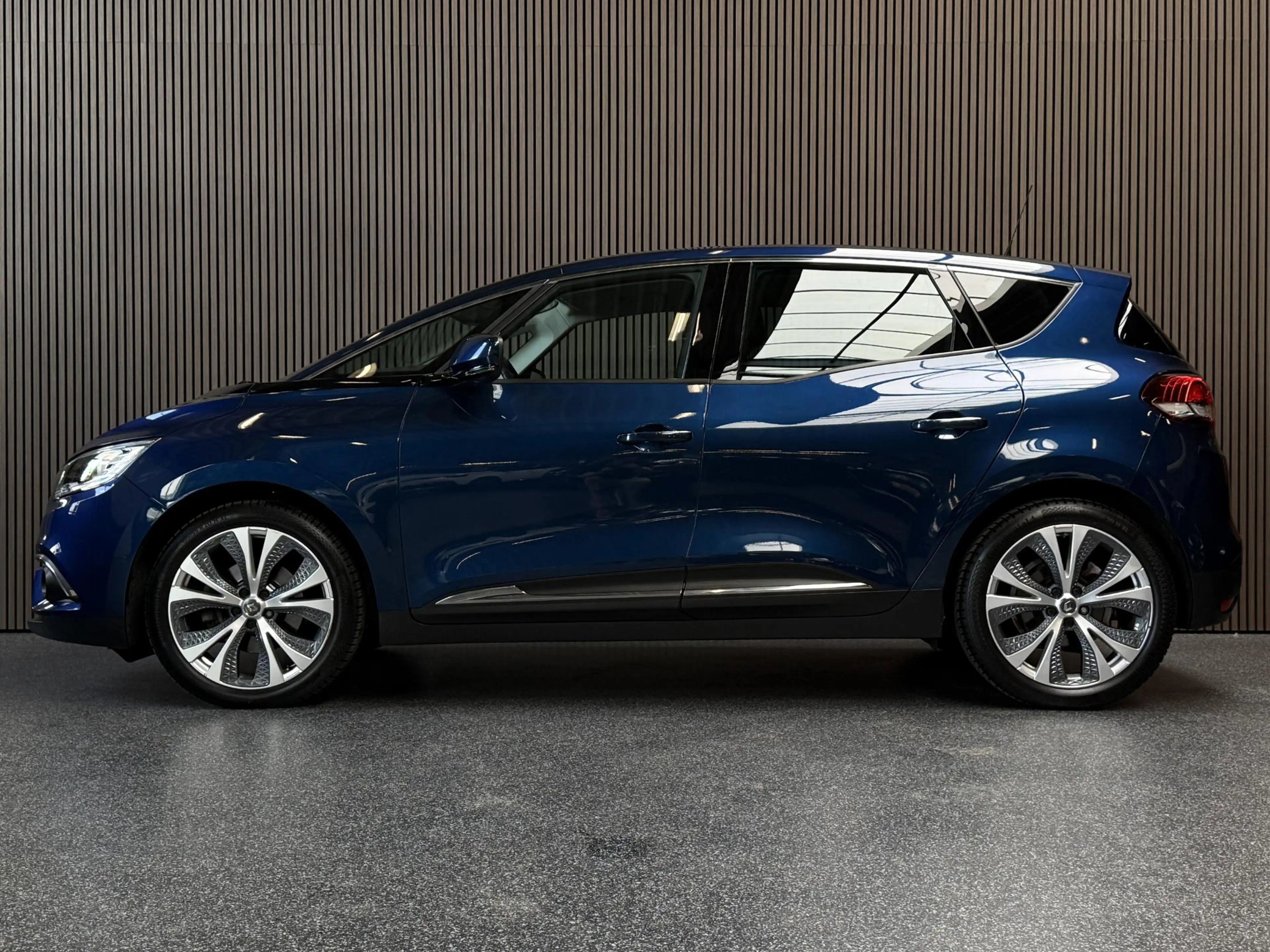 Renault Scenic 1.3 TCe Intens | Carplay | Blindspot | Camera | Ke — photo 3