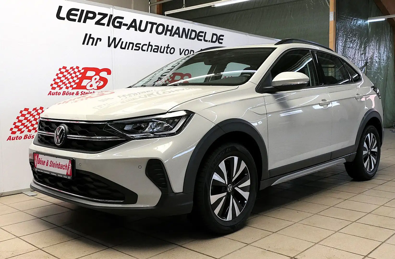 Volkswagen Taigo Life *LED*APP*SZH*PDC*KLIMA* Grijs - 1