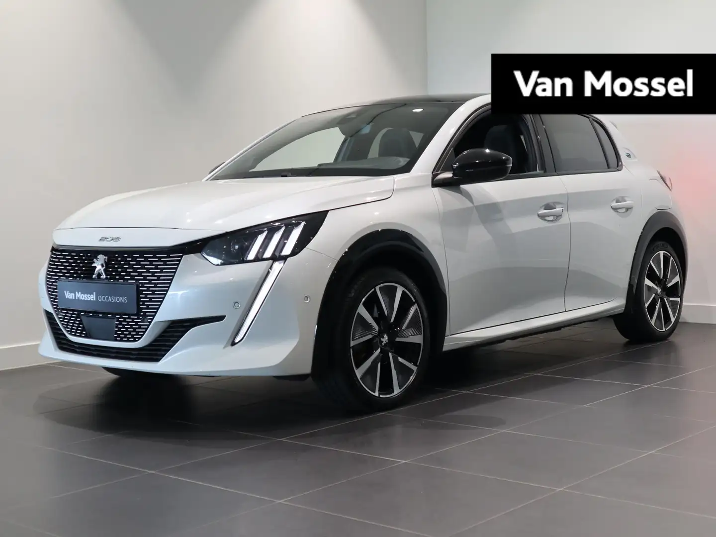 Peugeot e-208 EV GT Pack 50 kWh - ZWART DAK - NAVI - STOELVERWAR Wit - 1