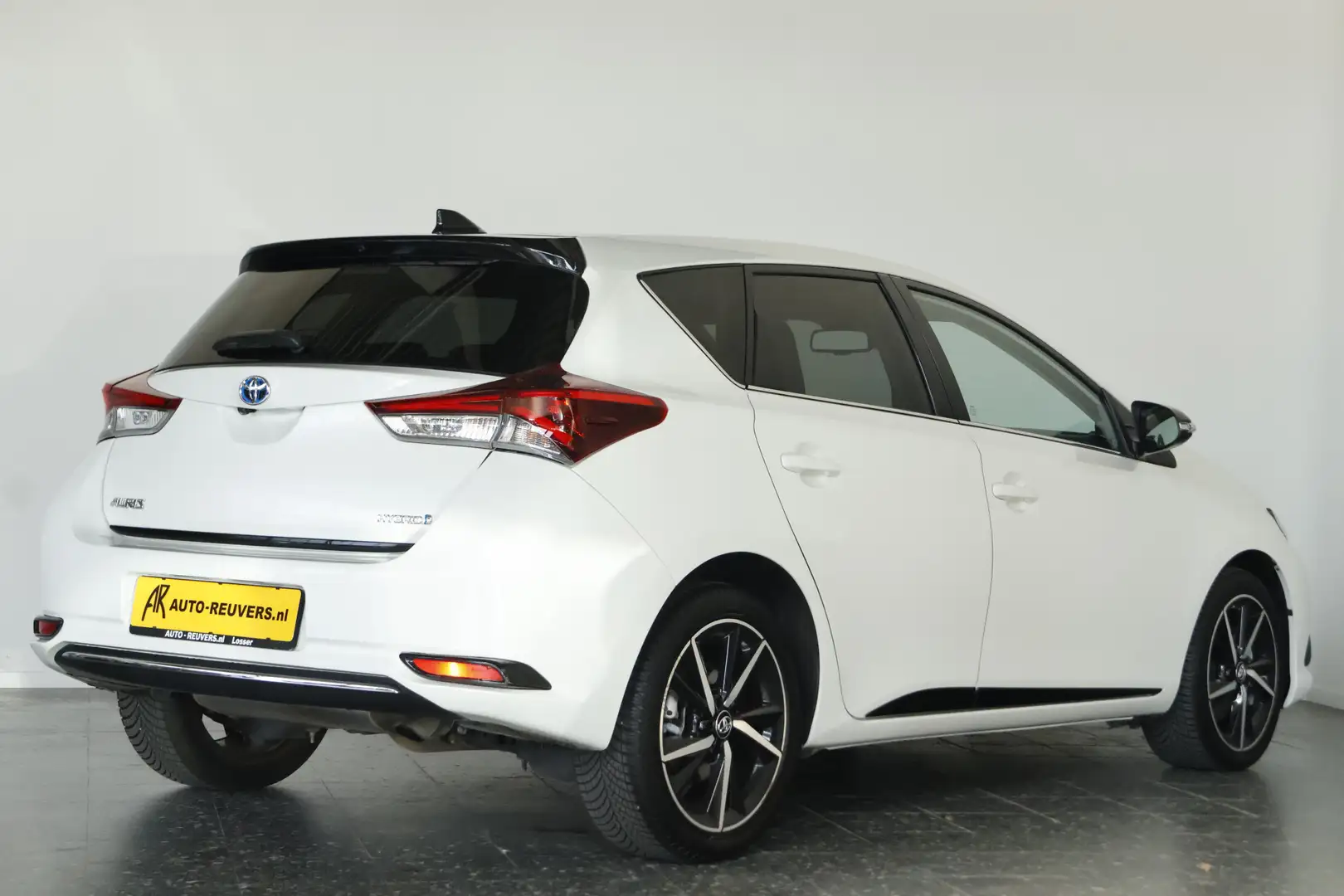 Toyota Auris 1.8 Hybrid Dynamic / Navi / Camera / Cruisecontrol Blanco - 2
