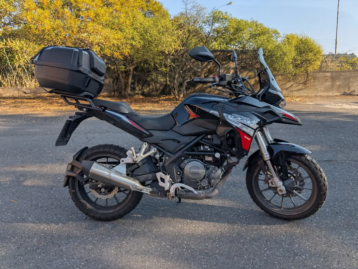 Benelli TRK 251 Nero - 2