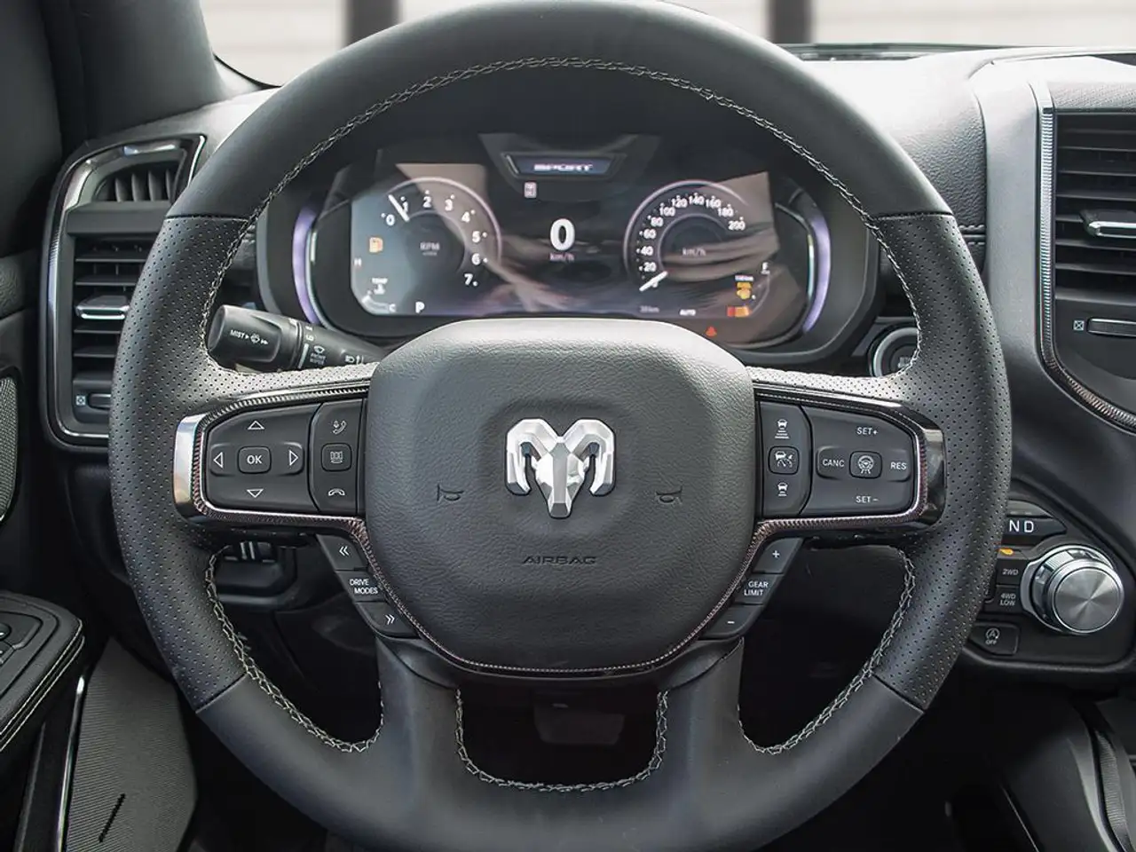 RAM 1500 снимка RAM 1500