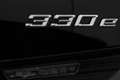 BMW 330 3-serie Touring 330e 292 PK xDrive High Executive Zwart - thumbnail 25