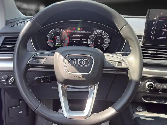 Audi Q5 view 15