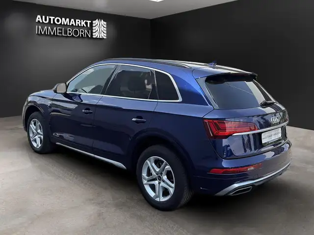 Audi Q5 view 5