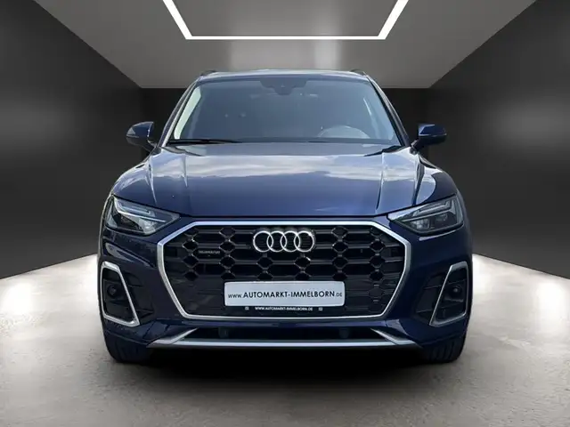 Audi Q5 view 7