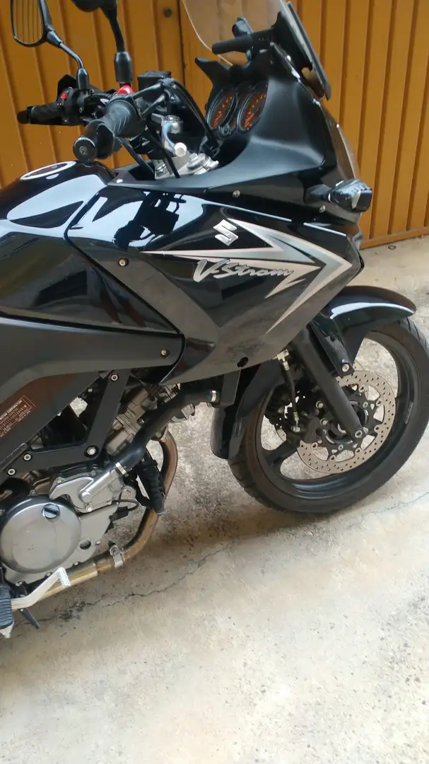 Suzuki V-Strom 650 Nero - 2