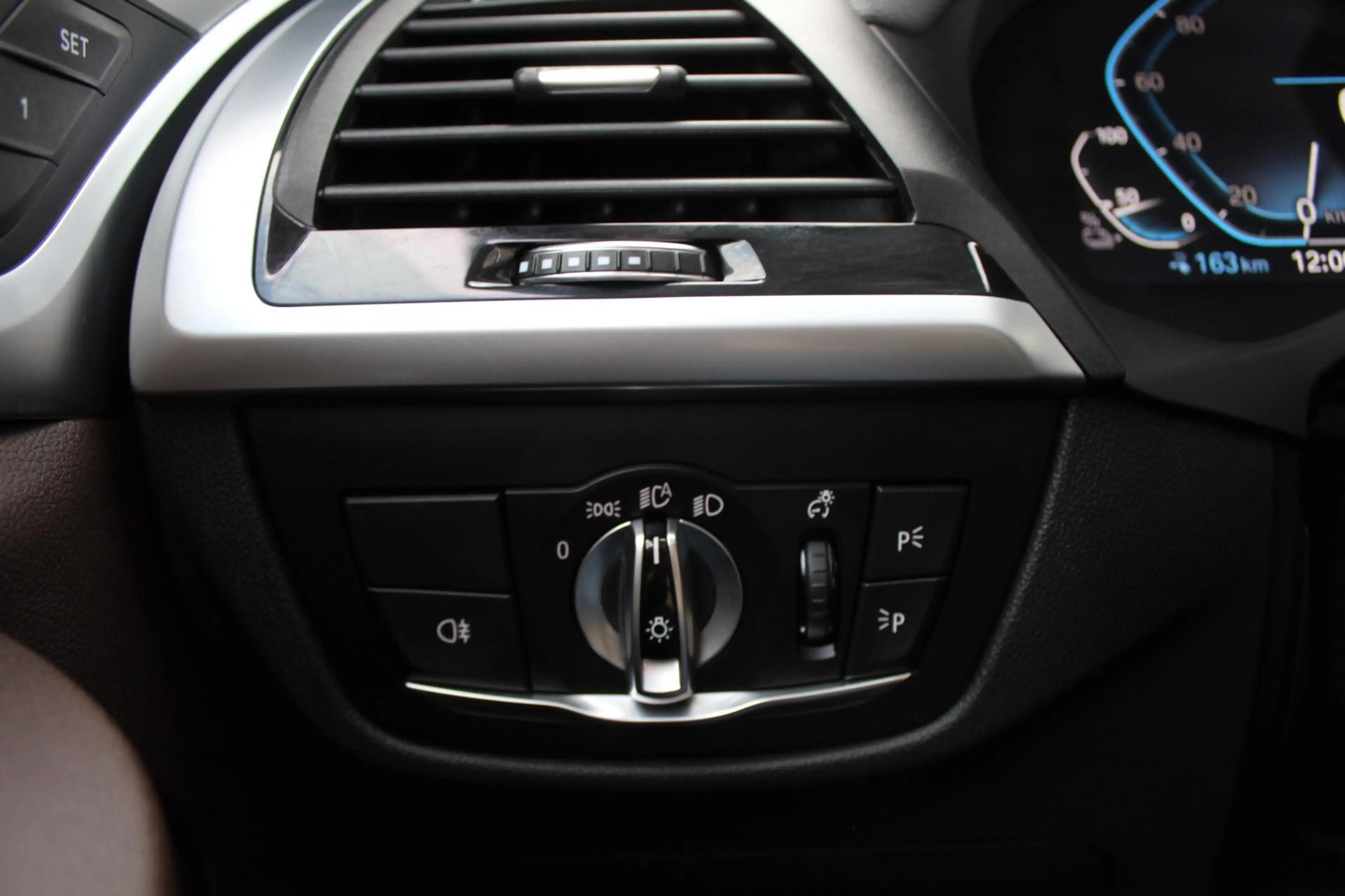BMW iX3 Executive 80 kWh Pano/Harman Kardon/Memory/Trekhaa — photo 43