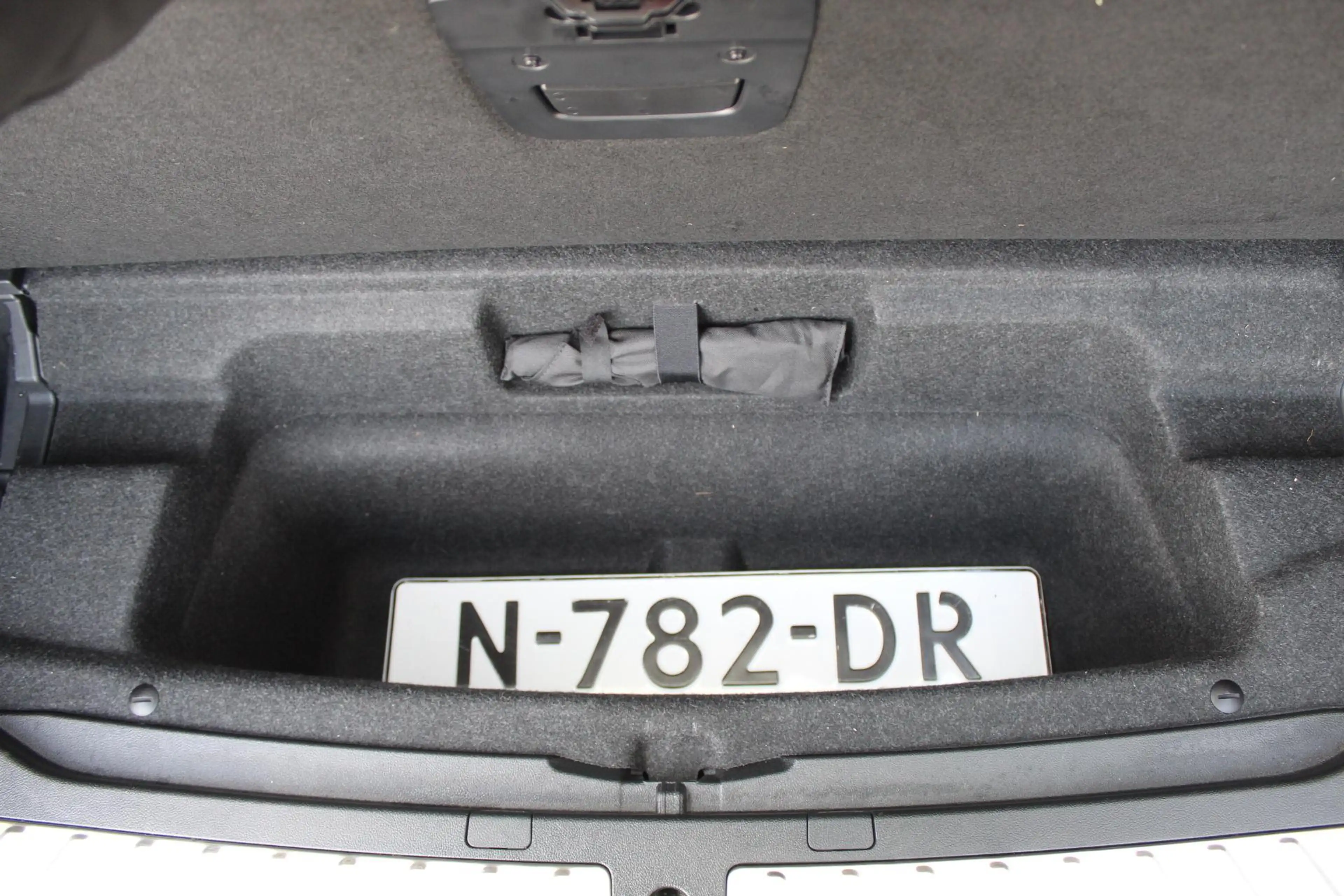 BMW iX3 Executive 80 kWh Pano/Harman Kardon/Memory/Trekhaa — photo 31