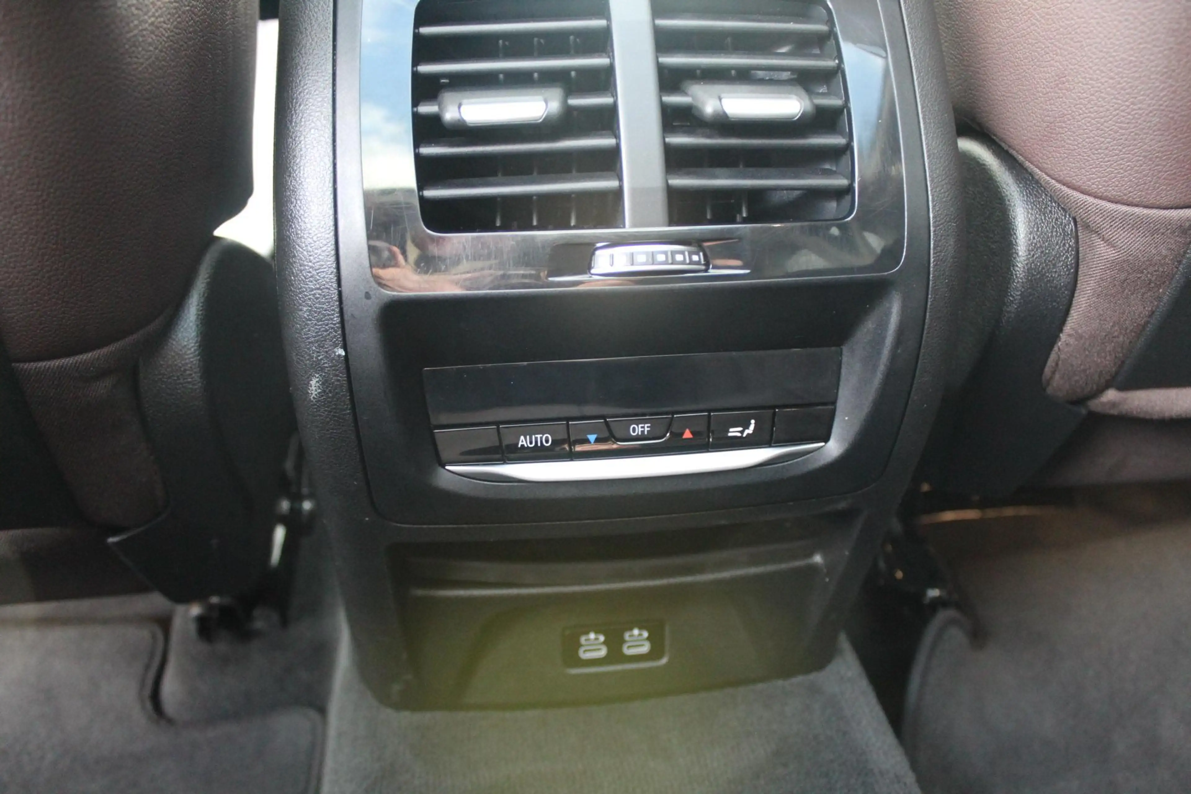 BMW iX3 Executive 80 kWh Pano/Harman Kardon/Memory/Trekhaa — photo 30