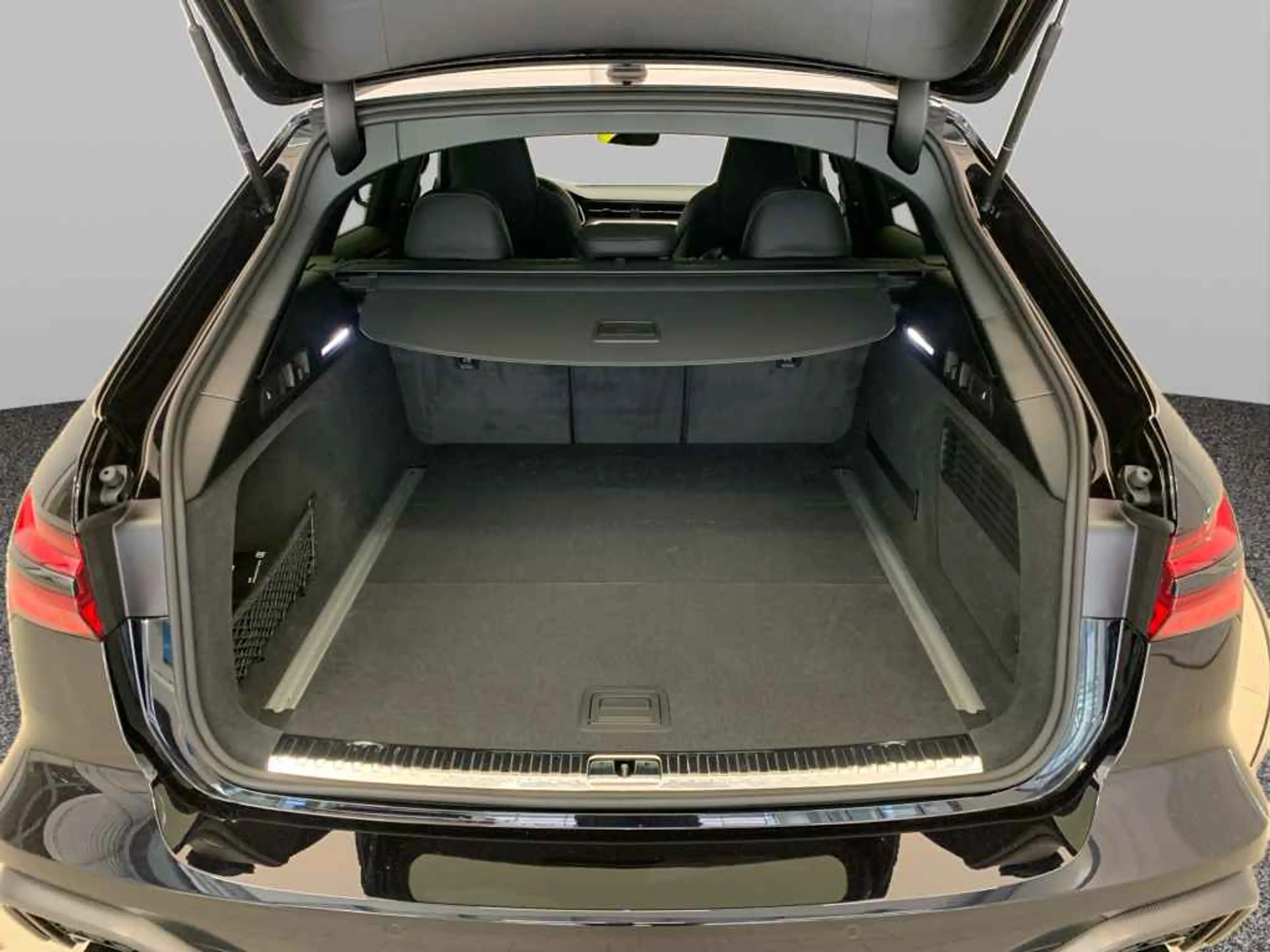Audi RS6 RS 6 Perf. CARBON*ALLRADL*ABGAS*KERAMIK*PANO* — photo 8