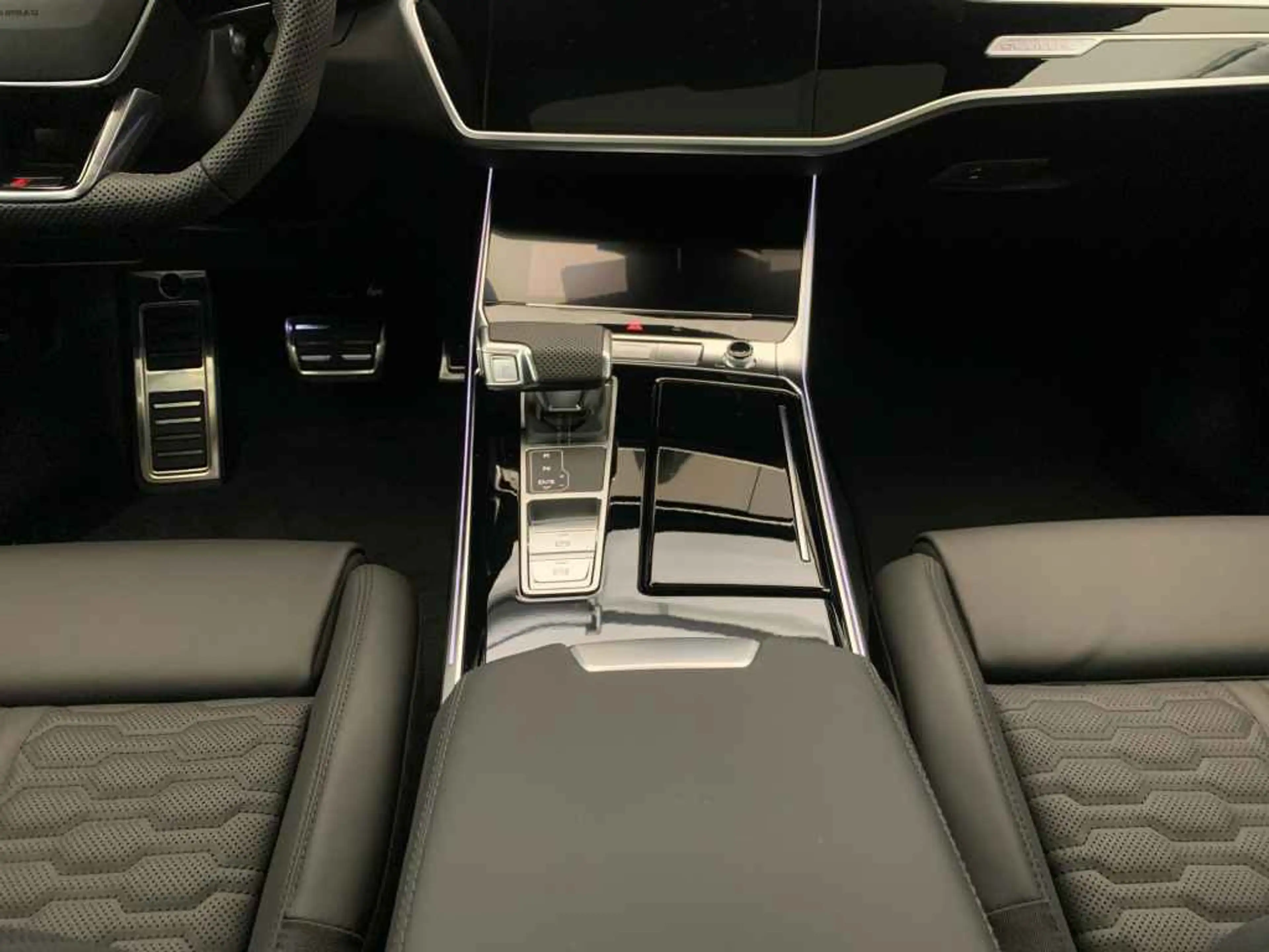 Audi RS6 RS 6 Perf. CARBON*ALLRADL*ABGAS*KERAMIK*PANO* — photo 13